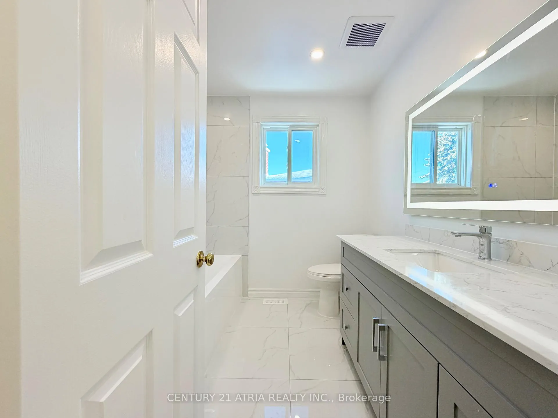 Photo 32 of 72 Bendamere Crescent, Markham, Raymerville — HOMEH