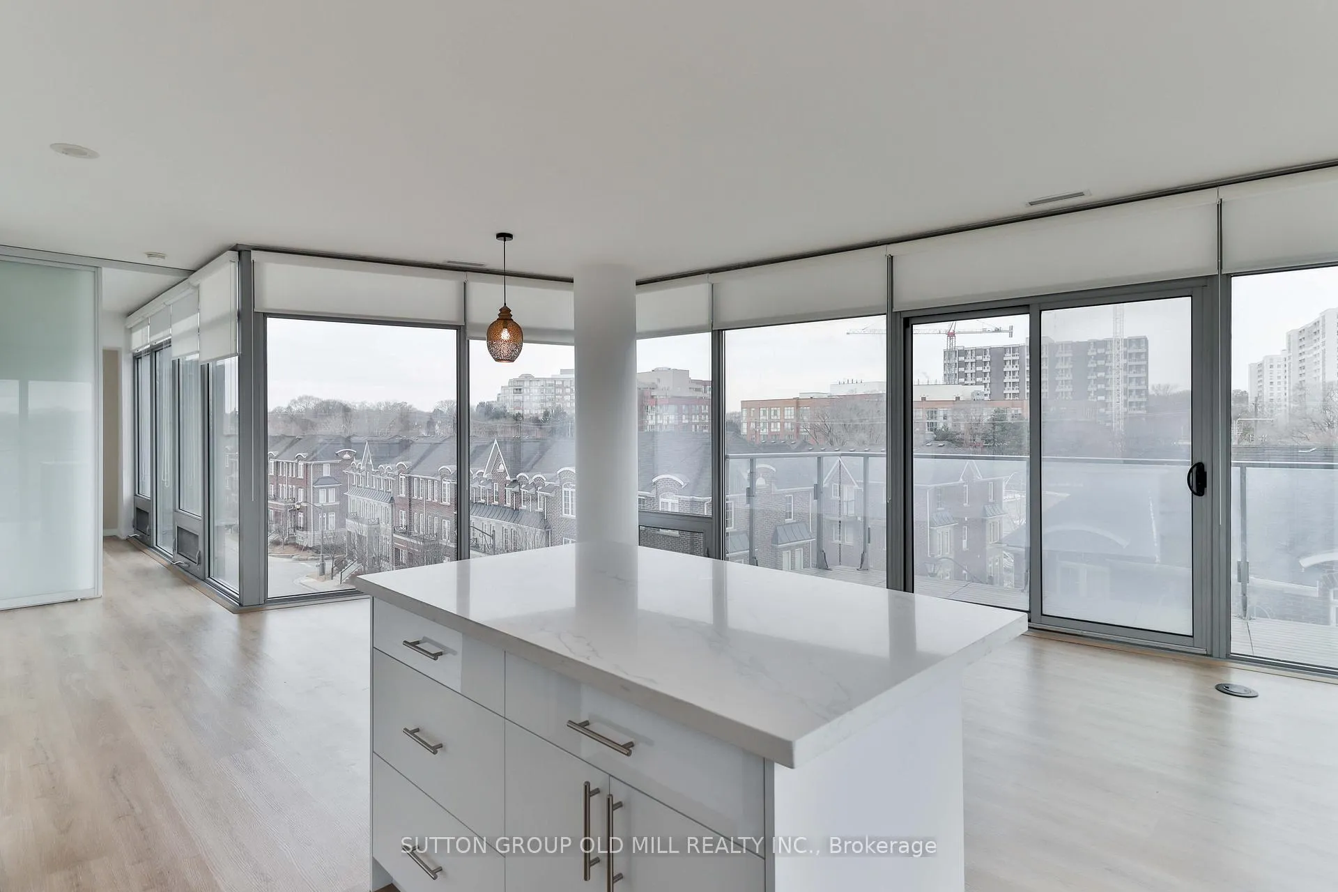 Photo 16 of Unit 414, 103 The Queensway Avenue, Toronto, High Park-Swansea — HOMEH
