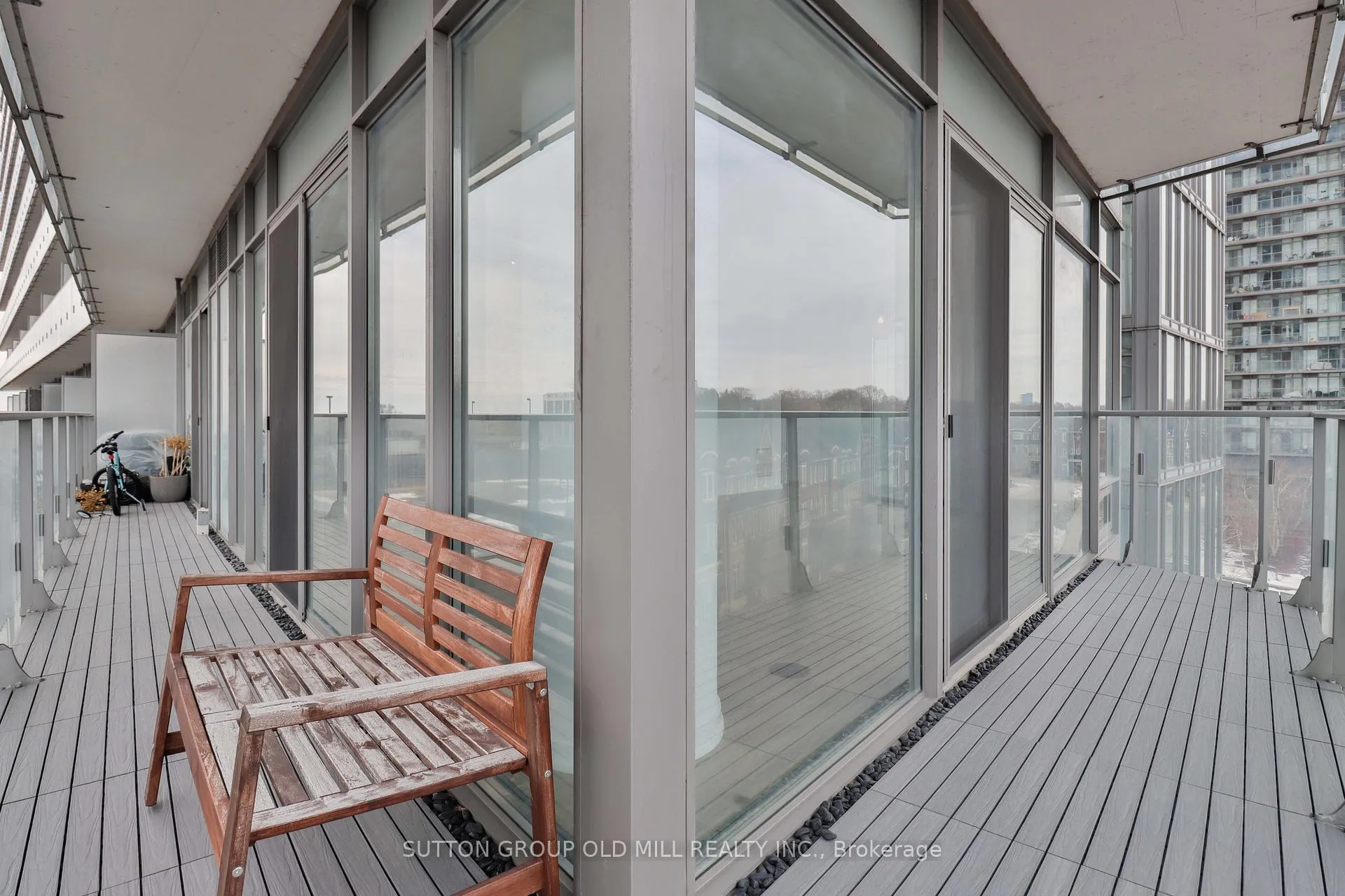Photo 27 of Unit 414, 103 The Queensway Avenue, Toronto, High Park-Swansea — HOMEH
