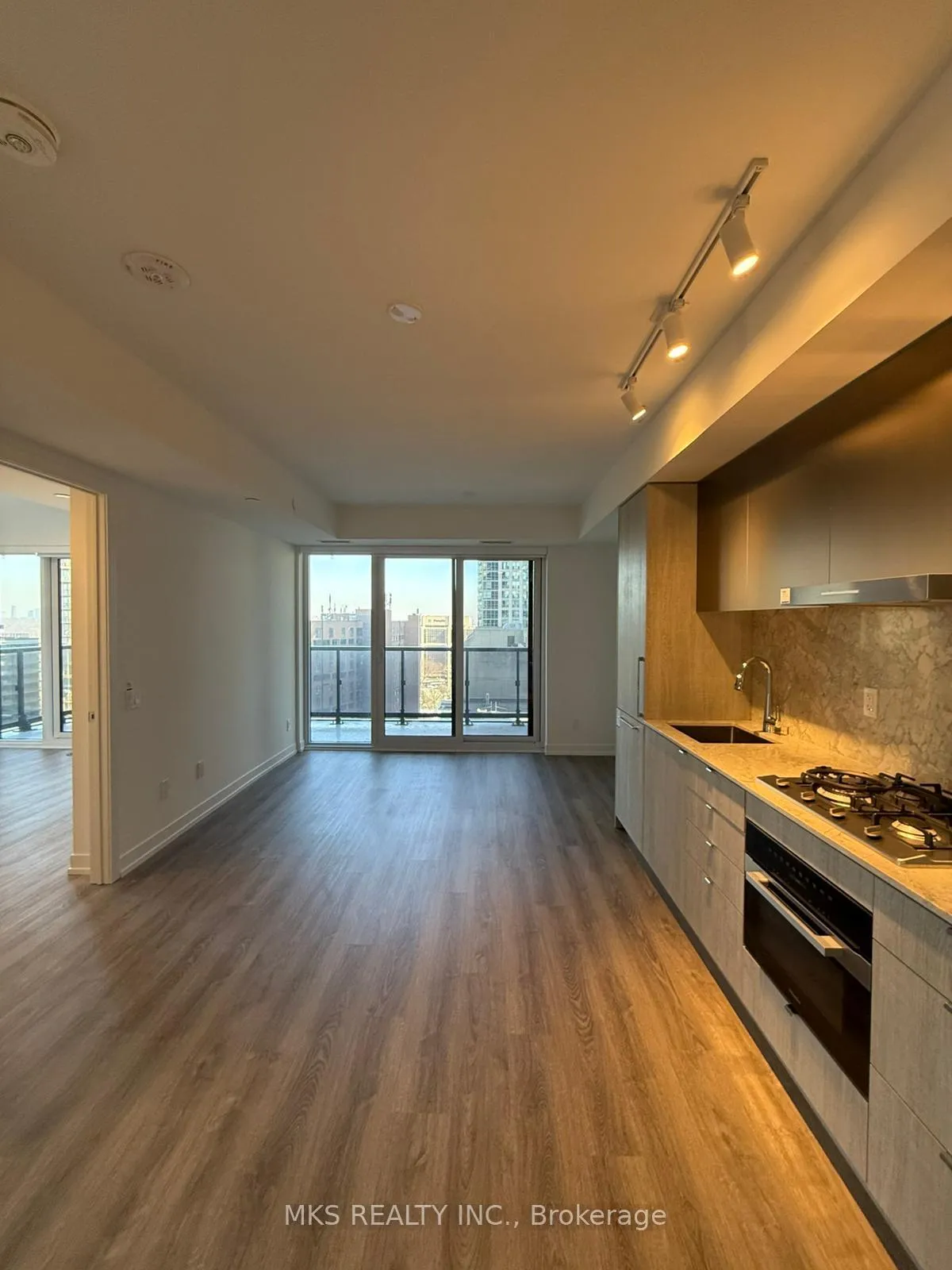 Photo 17 of Unit 1808, 771 Yonge Street, Toronto, The Annex — HOMEH