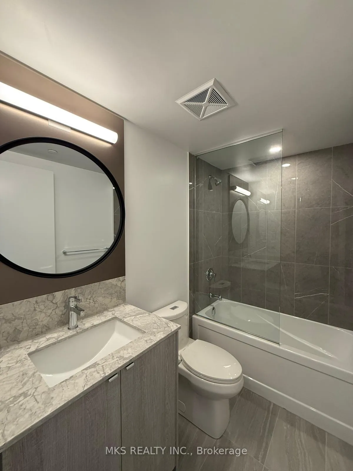 Photo 18 of Unit 1808, 771 Yonge Street, Toronto, The Annex — HOMEH