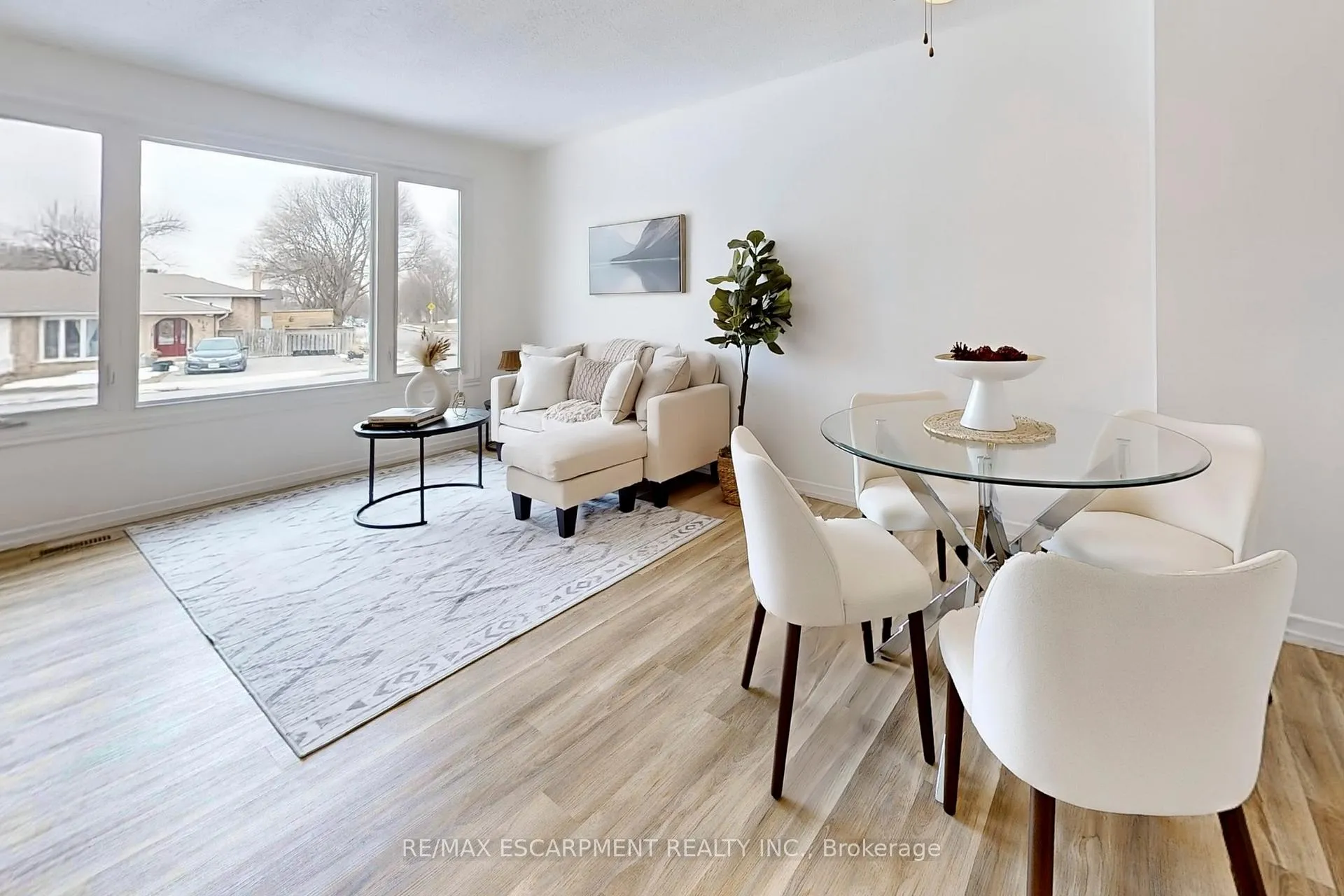 Photo 9 of 380 Magnolia Drive, Hamilton, Fessenden — HOMEH