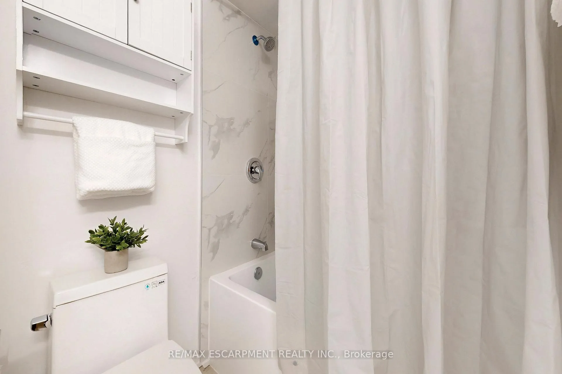 Photo 21 of 380 Magnolia Drive, Hamilton, Fessenden — HOMEH