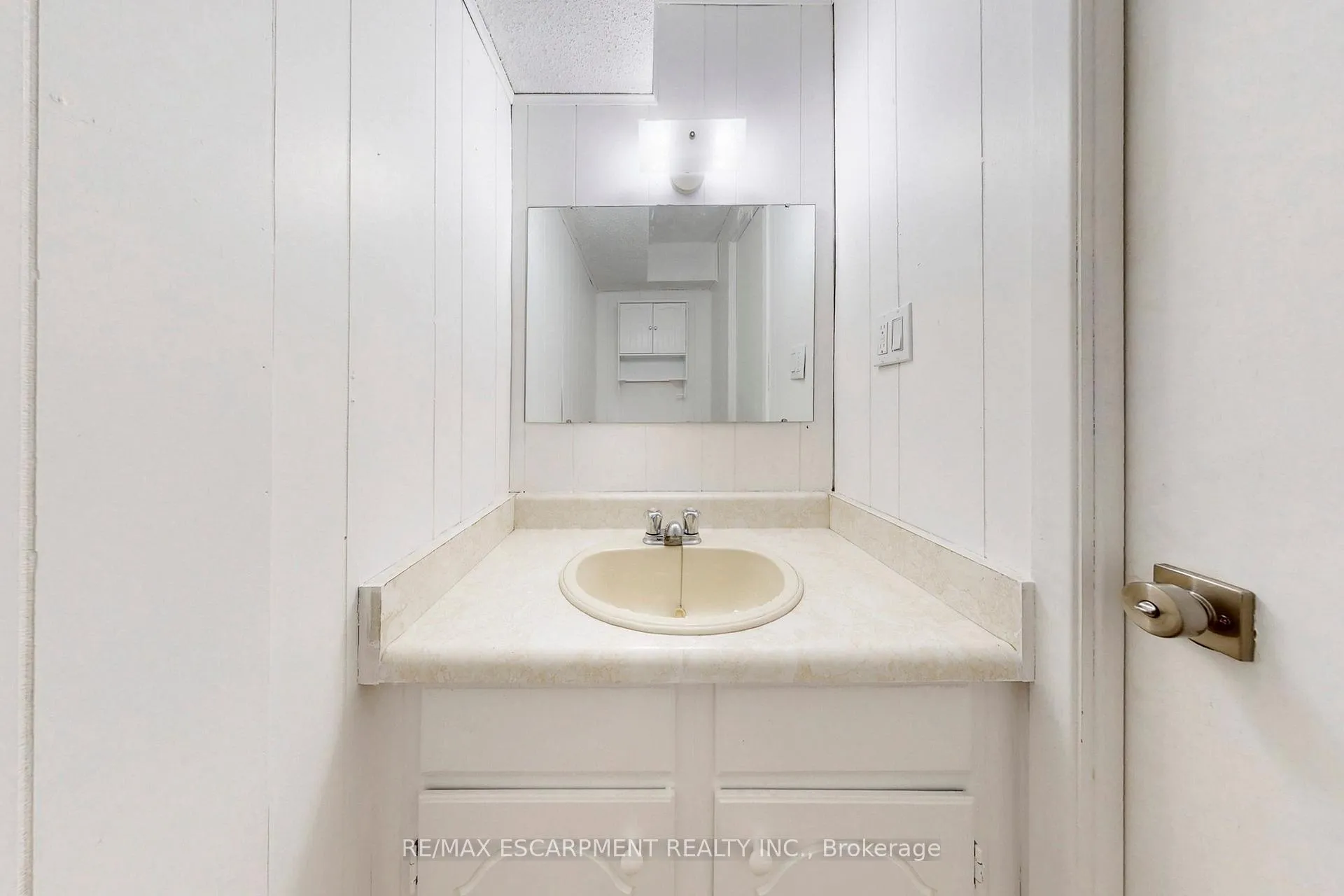 Photo 28 of 380 Magnolia Drive, Hamilton, Fessenden — HOMEH