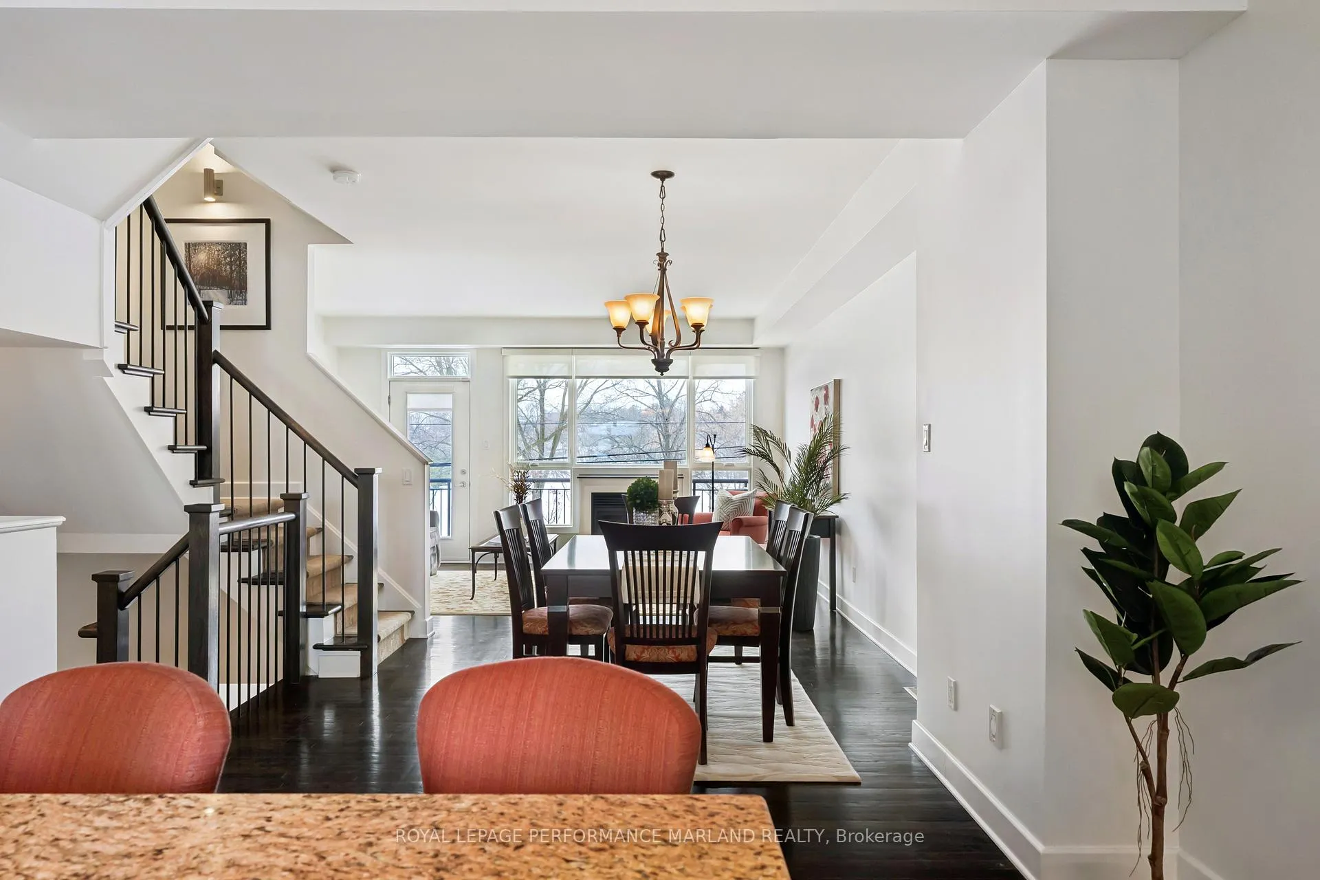 Photo 14 of 1097 North River Road, Ottawa, Overbrook — HOMEH