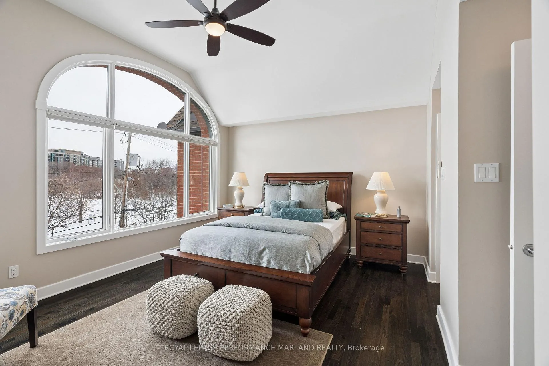 Photo 16 of 1097 North River Road, Ottawa, Overbrook — HOMEH