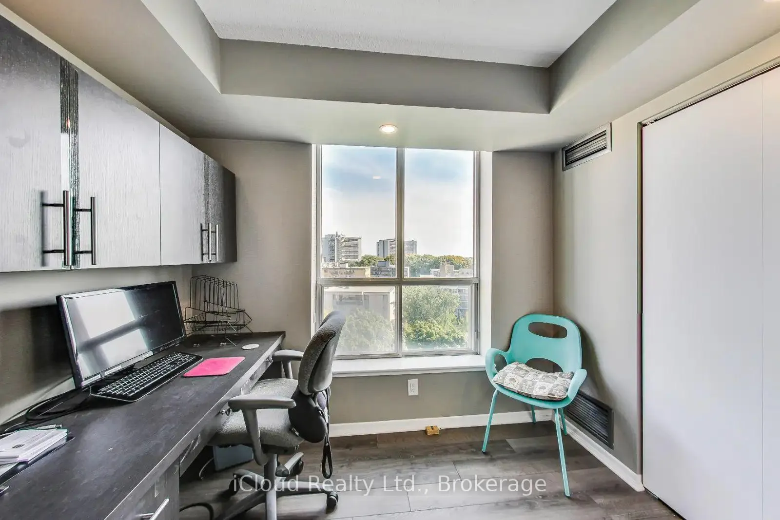 Photo 11 of Unit 912, 21 Overlea Boulevard, Toronto, Thorncliffe Park — HOMEH