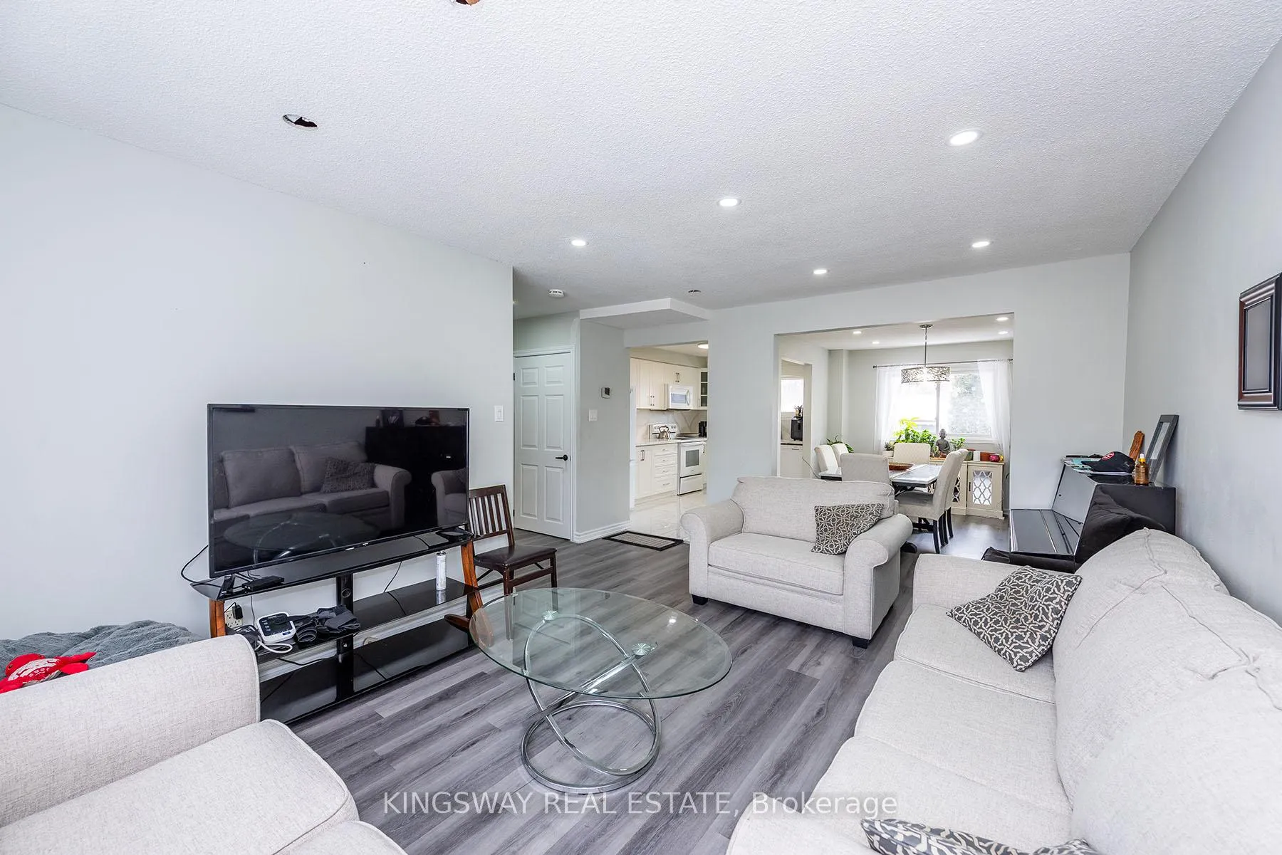Photo 18 of 138 Ashton Crescent N, Brampton, Central Park — HOMEH