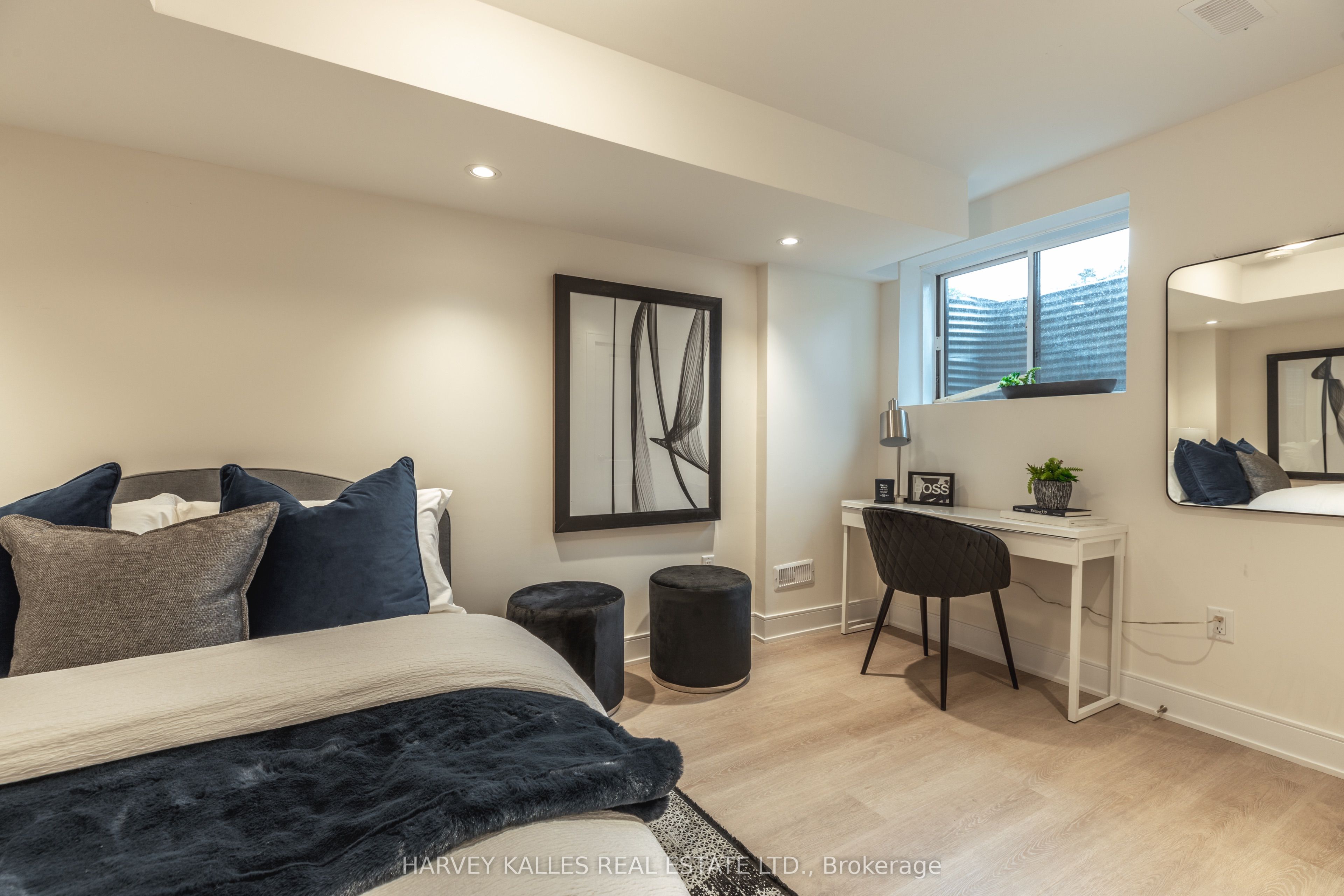 Photo 19 of 17 Innes Avenue, Toronto, Corso Italia-Davenport — HOMEH