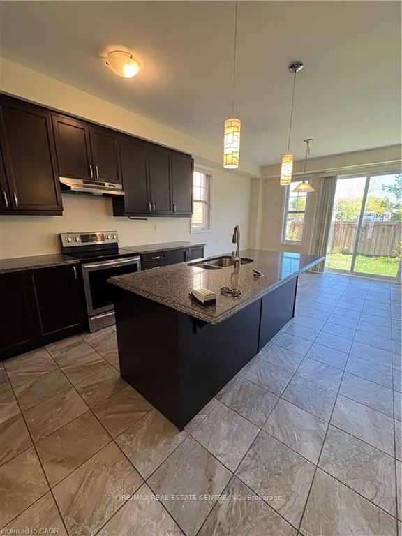 Photo 8 of 50 Shoreacres Drive, Kitchener, Rosenburg — HOMEH