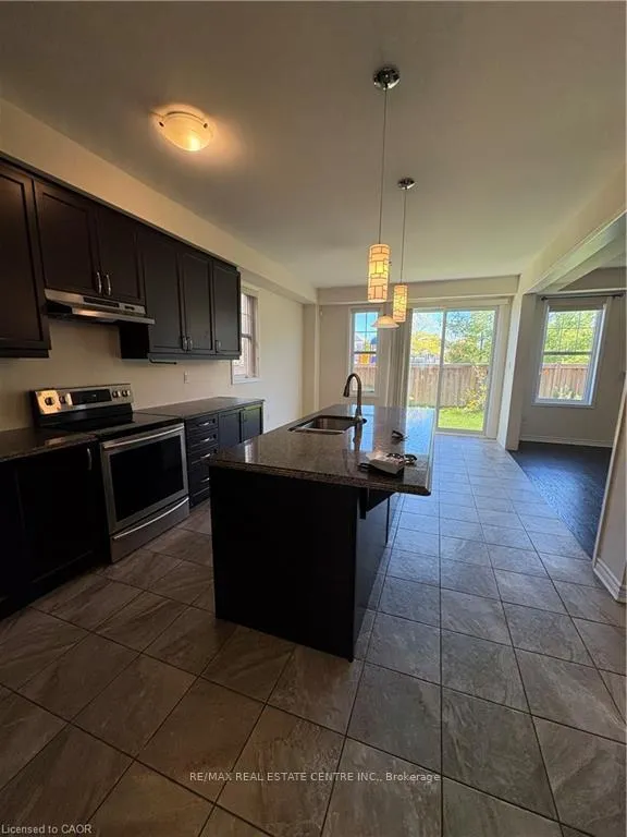 Photo 9 of 50 Shoreacres Drive, Kitchener, Rosenburg — HOMEH