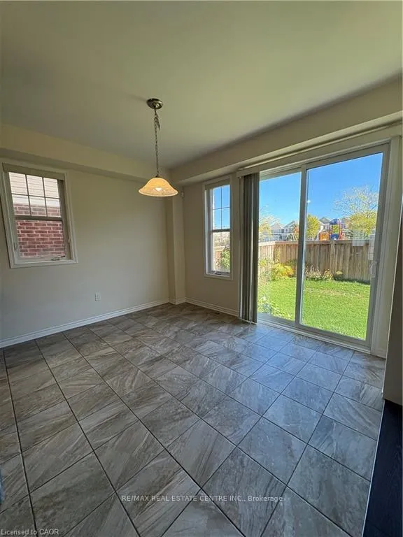 Photo 12 of 50 Shoreacres Drive, Kitchener, Rosenburg — HOMEH