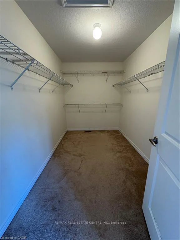 Photo 21 of 50 Shoreacres Drive, Kitchener, Rosenburg — HOMEH