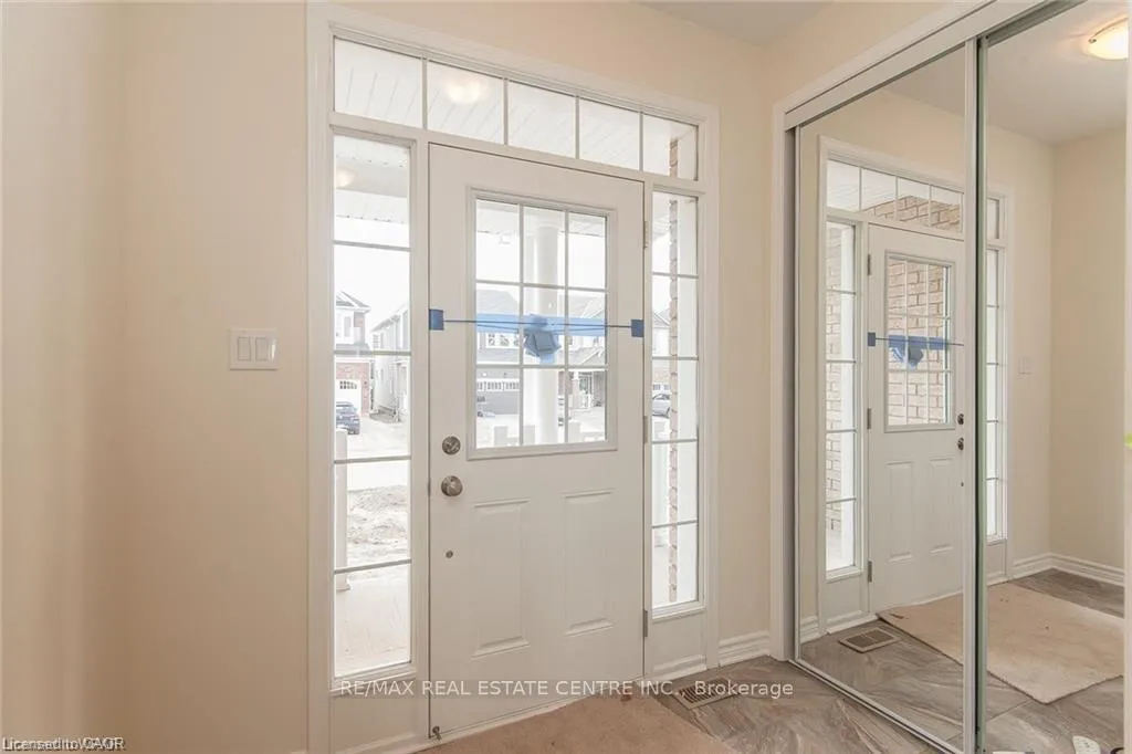 Photo 31 of 50 Shoreacres Drive, Kitchener, Rosenburg — HOMEH