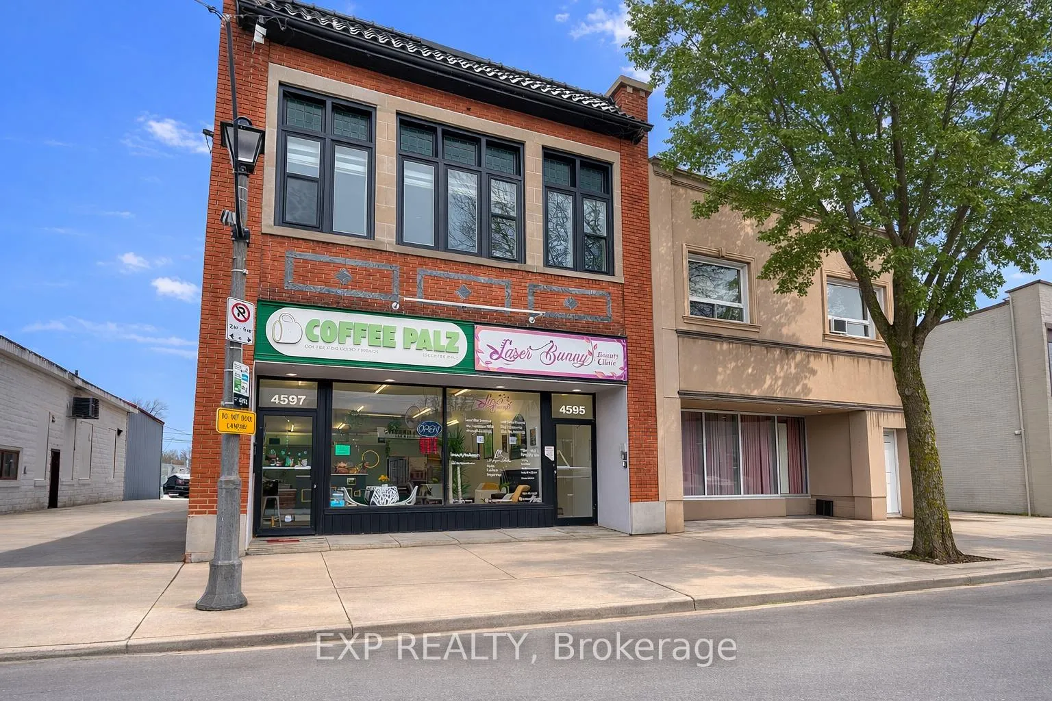Photo 2 of Unit 1, 4595 Queen Street, Niagara Falls, Downtown — HOMEH