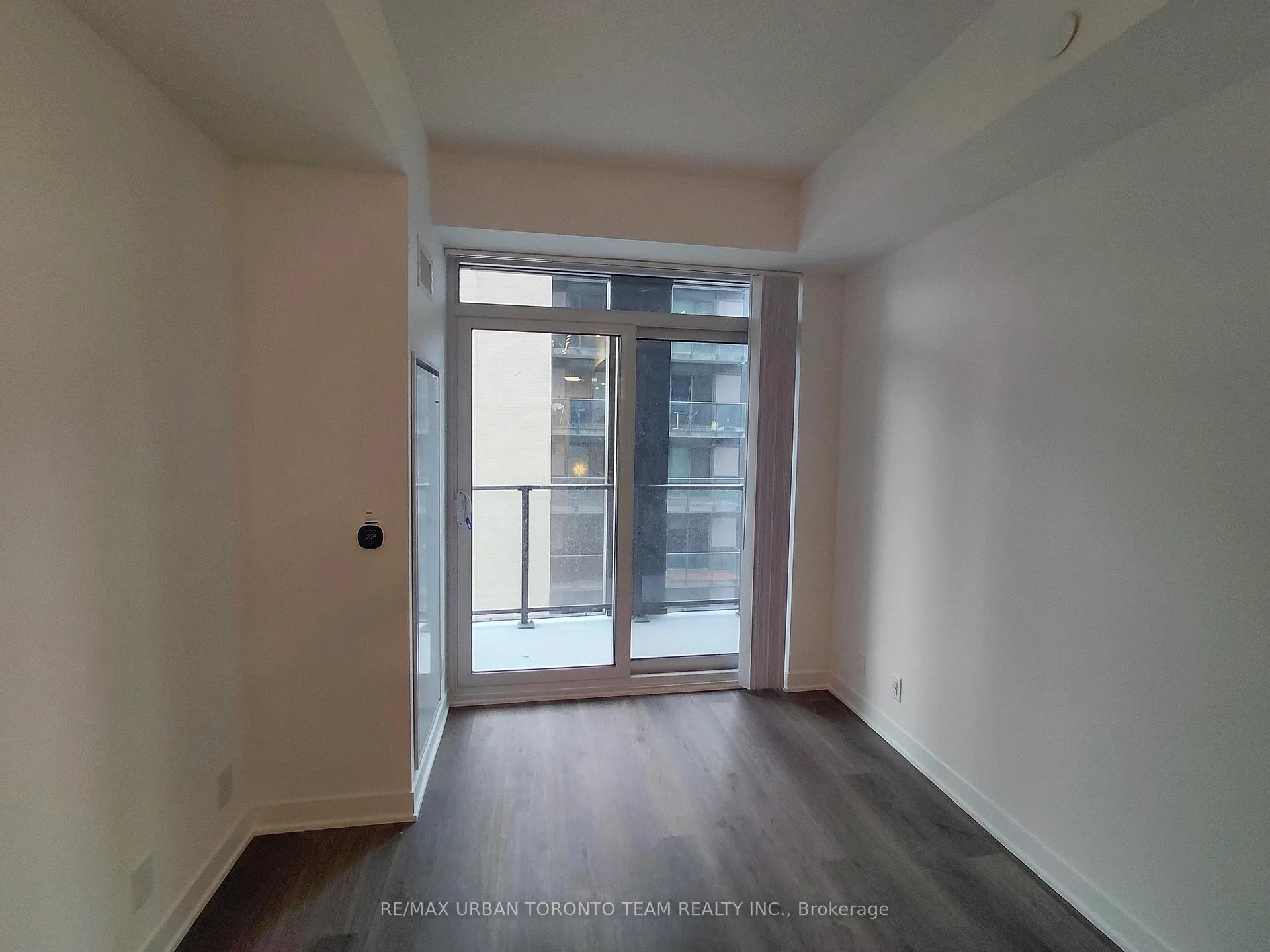 Photo 6 of Unit 1615, 180 Front Street E, Toronto, Moss Park — HOMEH