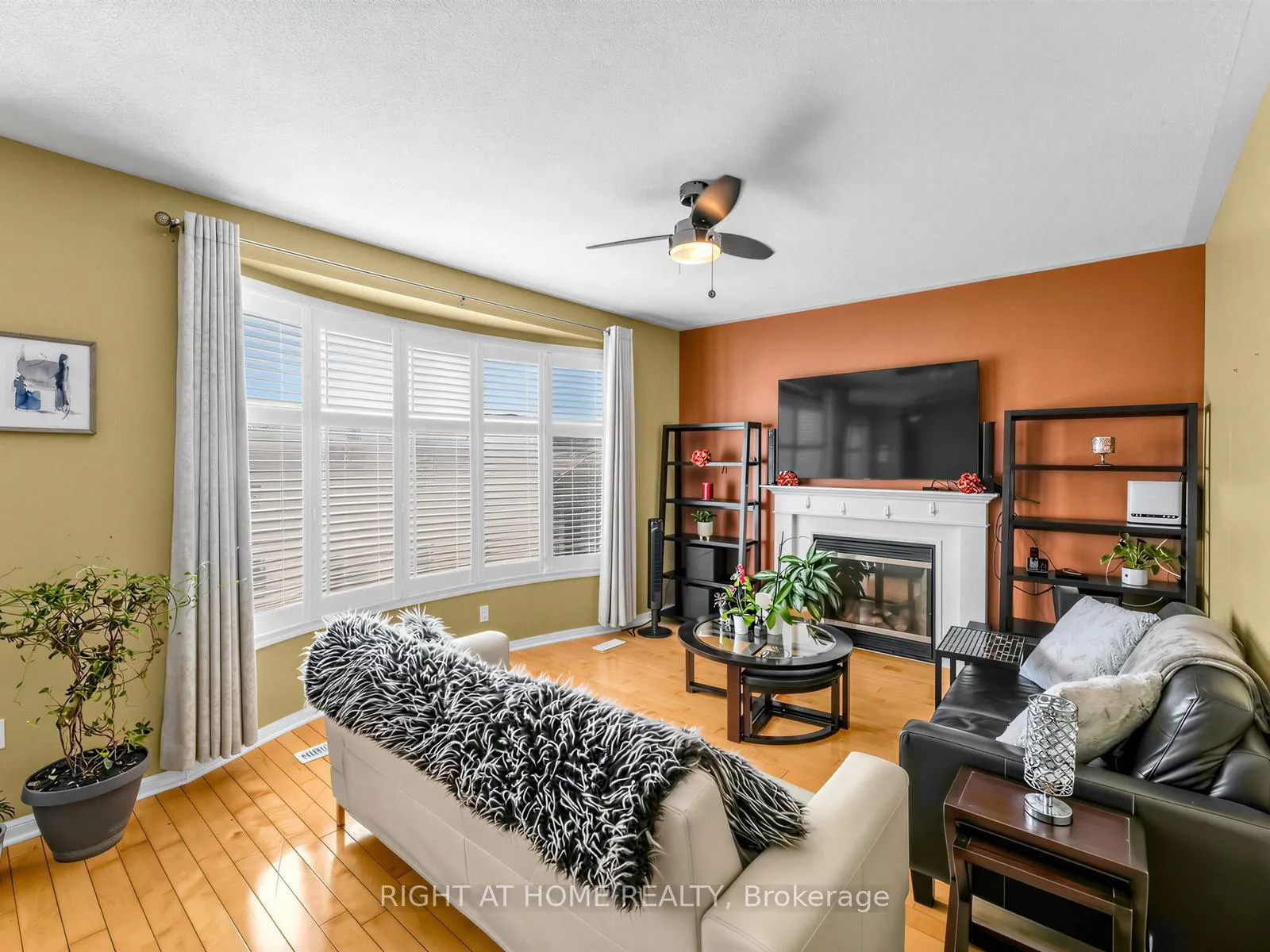Photo 11 of 401 Tonelli Lane, Milton, Harrison — HOMEH
