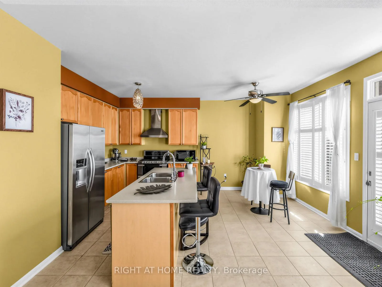 Photo 14 of 401 Tonelli Lane, Milton, Harrison — HOMEH