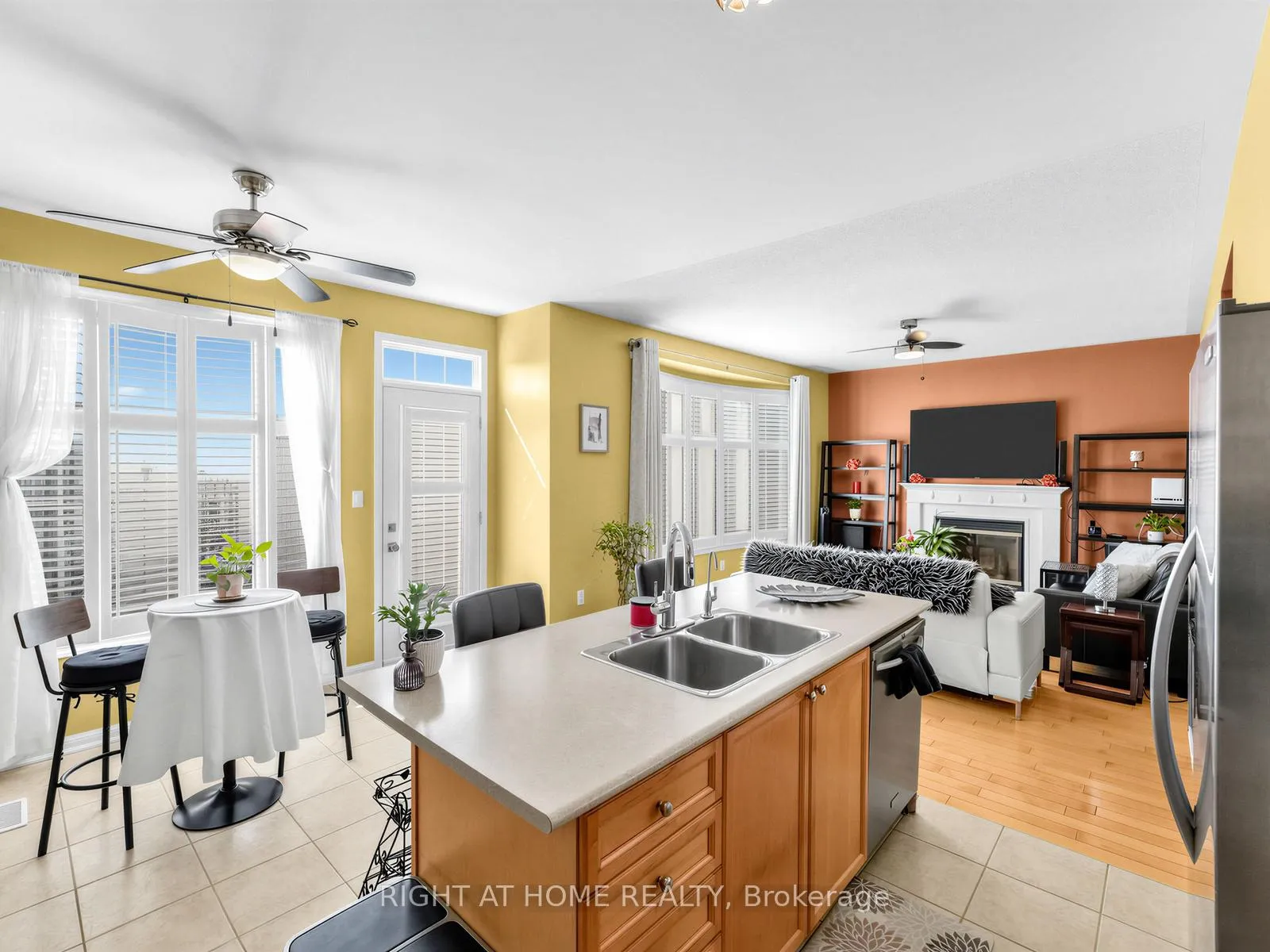 Photo 17 of 401 Tonelli Lane, Milton, Harrison — HOMEH