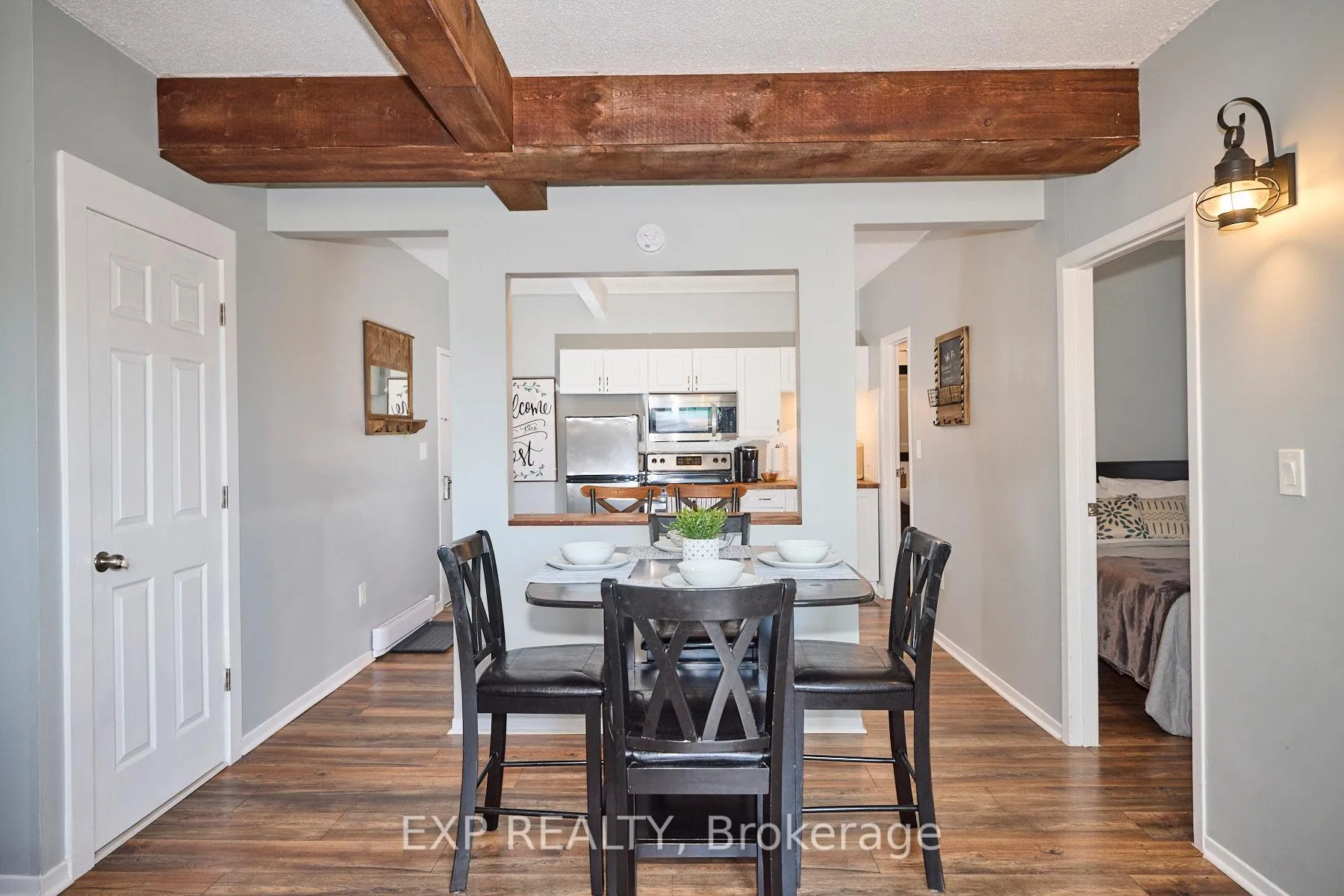 Photo 5 of Unit 1, 4675 Queen Street, Niagara Falls, Downtown — HOMEH