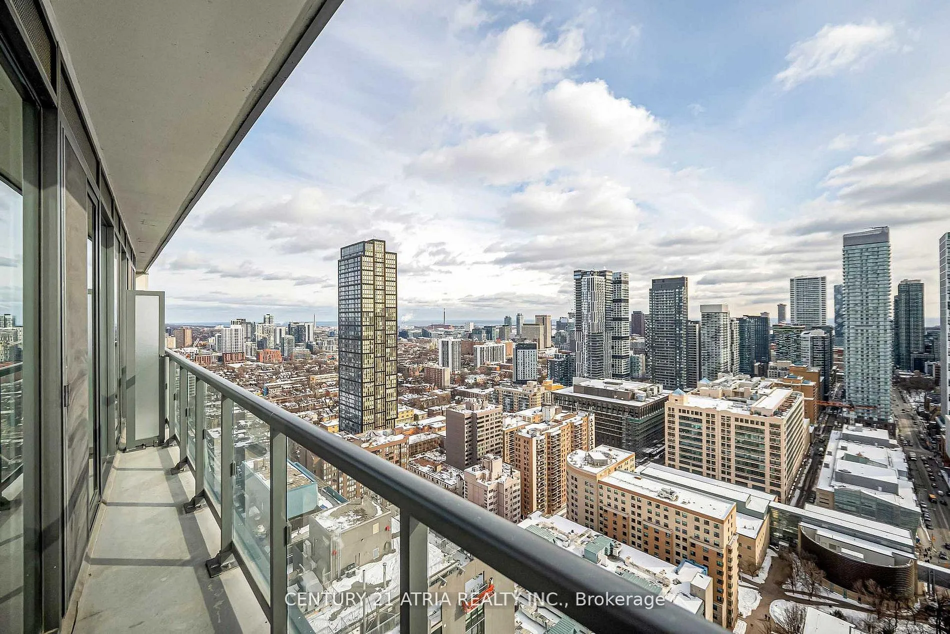Front of Unit 3209, 89 McGill Street