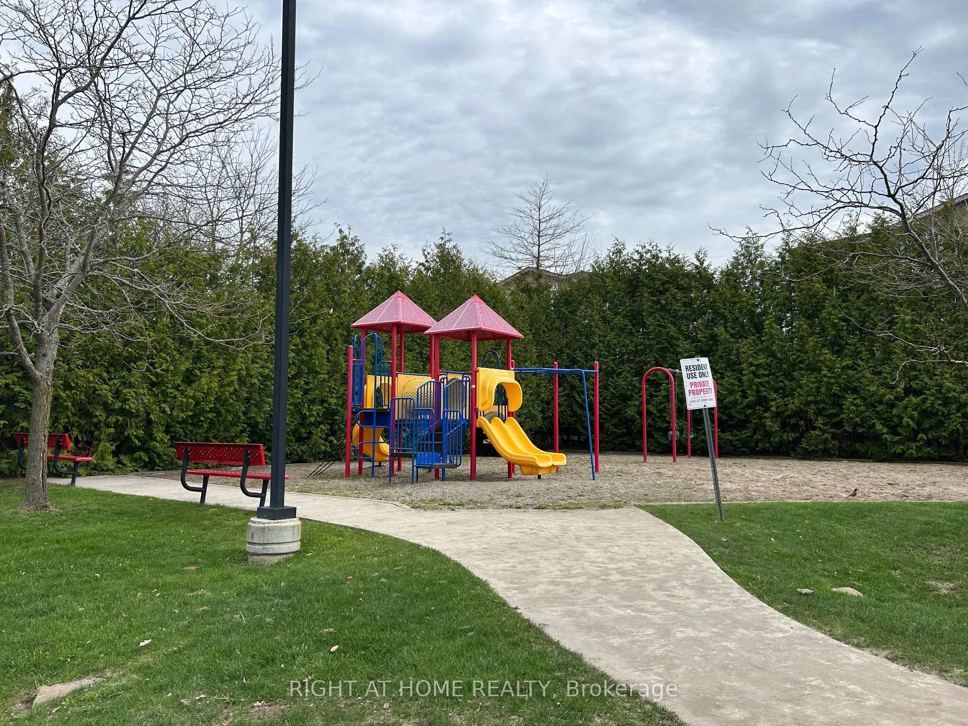 Photo 20 of Unit 5, 13 Cheltenham Road, Barrie, Georgian Drive — HOMEH