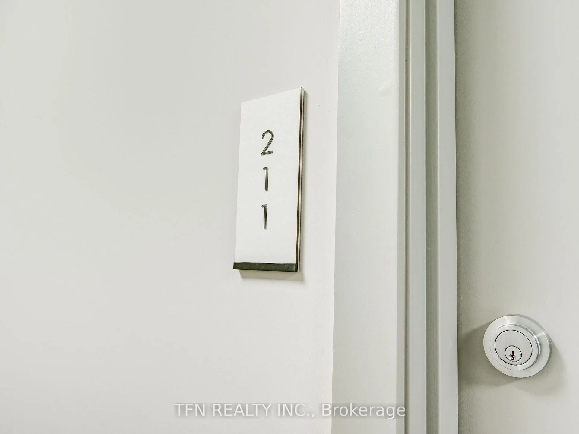 Photo 8 of Unit 211, 107 Rogers Street, Waterloo, Downtown Waterloo — HOMEH