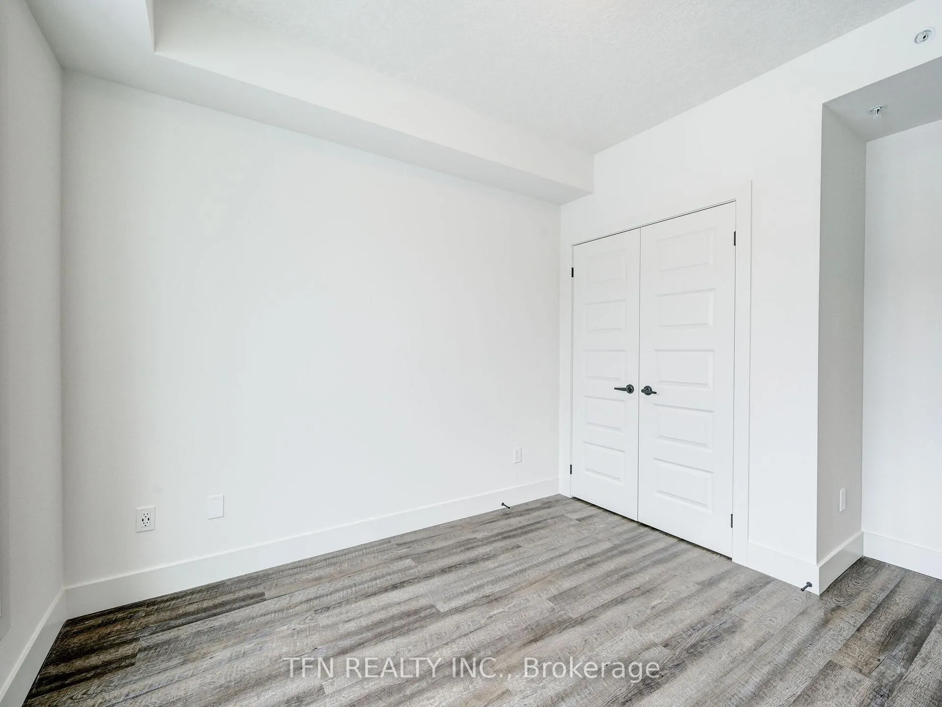 Photo 18 of Unit 211, 107 Rogers Street, Waterloo, Downtown Waterloo — HOMEH