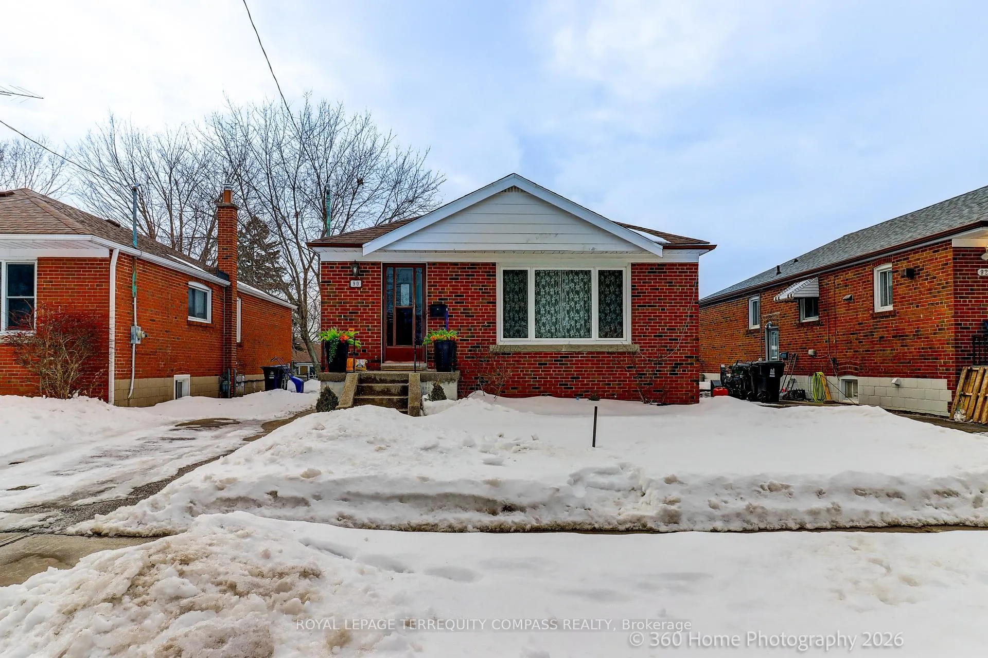 Front of 90 Trinnell Boulevard