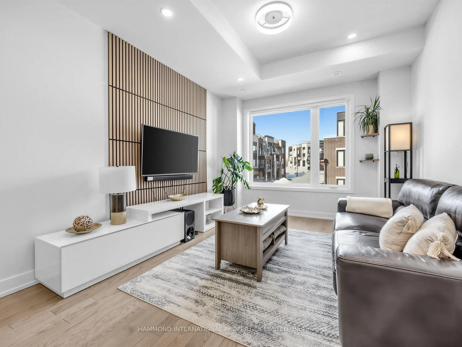 Photo 1 of 35 Schmidt Lane, Markham, Angus Glen — HOMEH