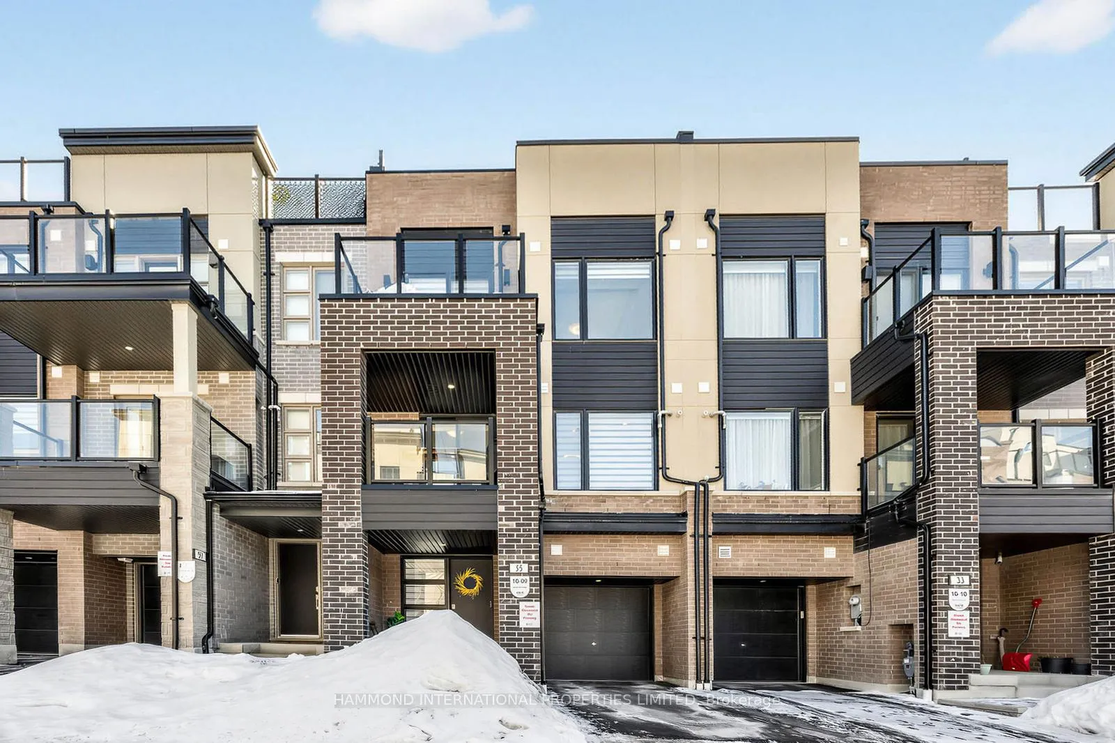 Photo 2 of 35 Schmidt Lane, Markham, Angus Glen — HOMEH
