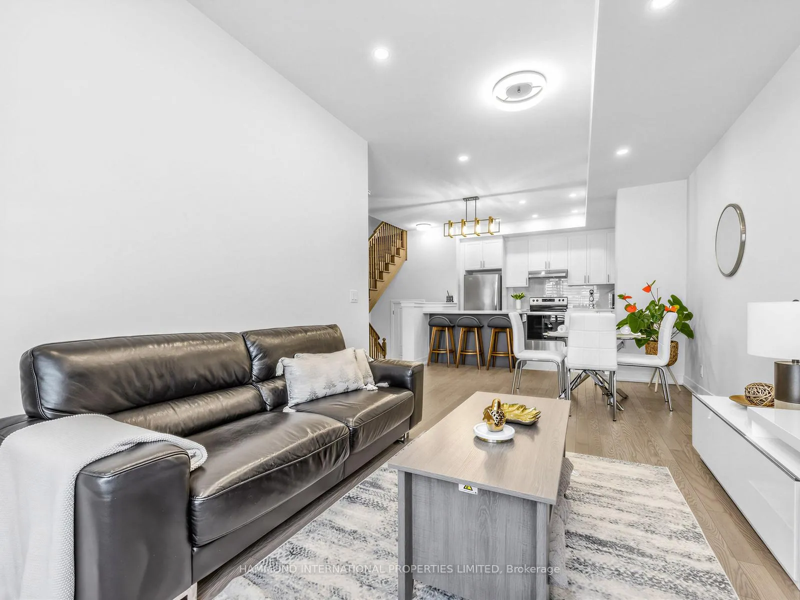 Photo 6 of 35 Schmidt Lane, Markham, Angus Glen — HOMEH