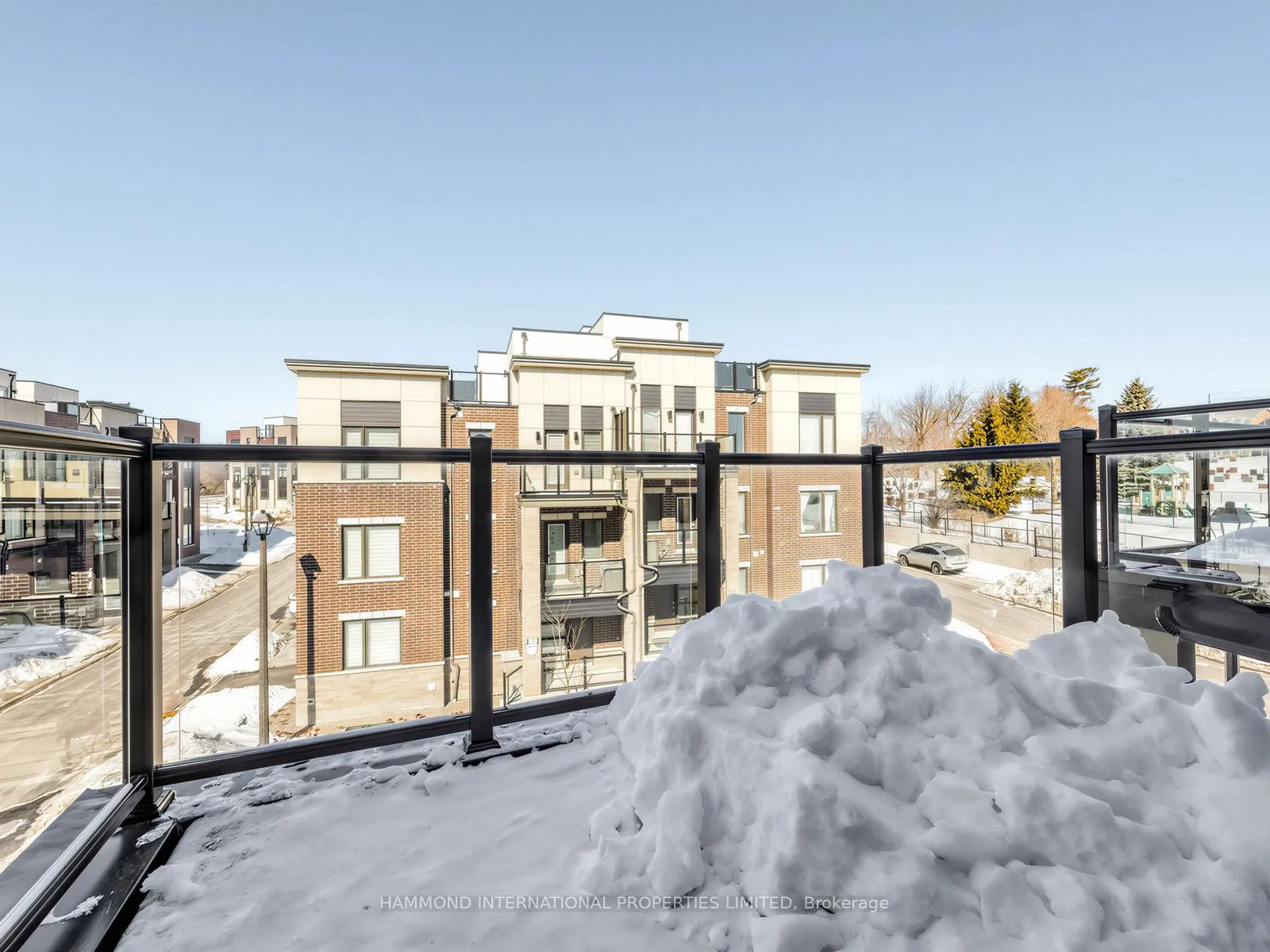 Photo 22 of 35 Schmidt Lane, Markham, Angus Glen — HOMEH