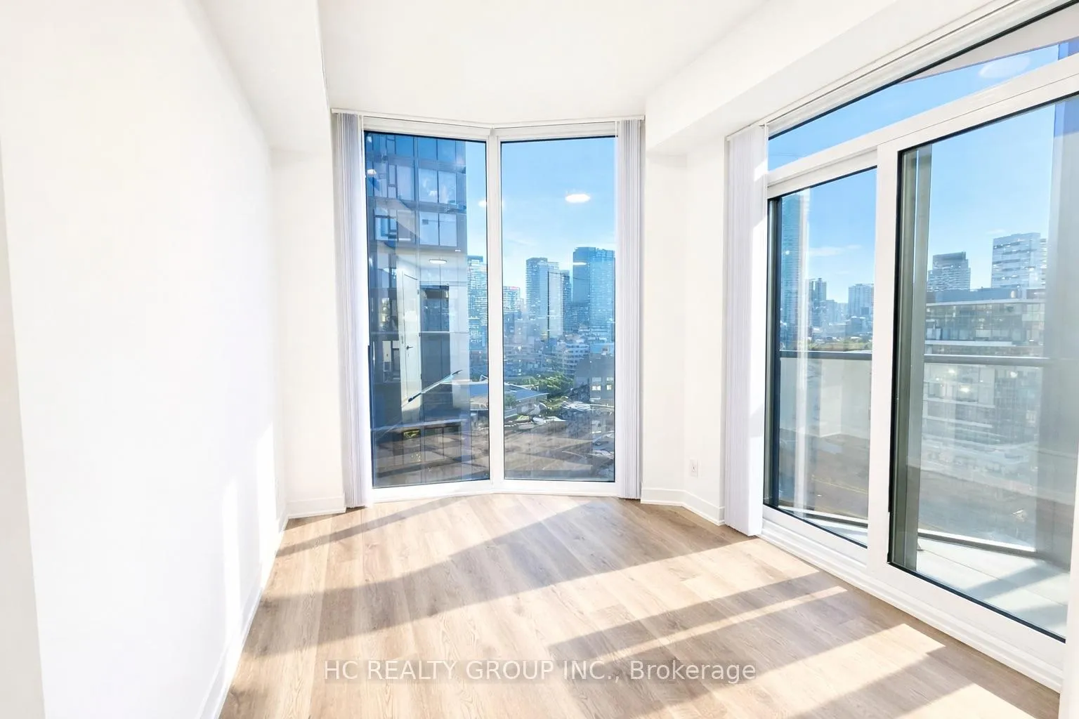 Photo 1 of Unit 1712, 180 Front Street E, Toronto, Moss Park — HOMEH