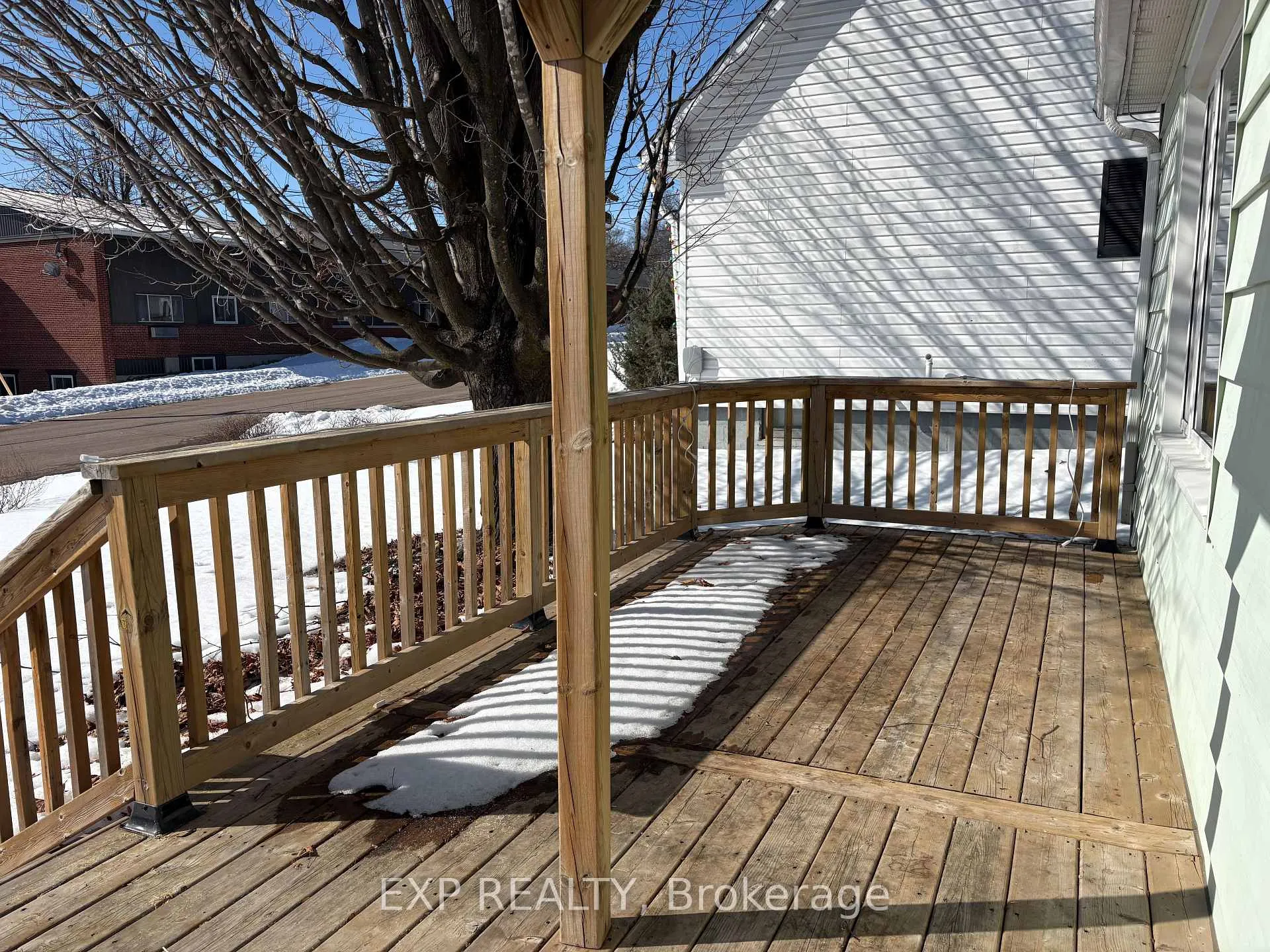 Photo 24 of 349 Raglan Street N, Renfrew — HOMEH