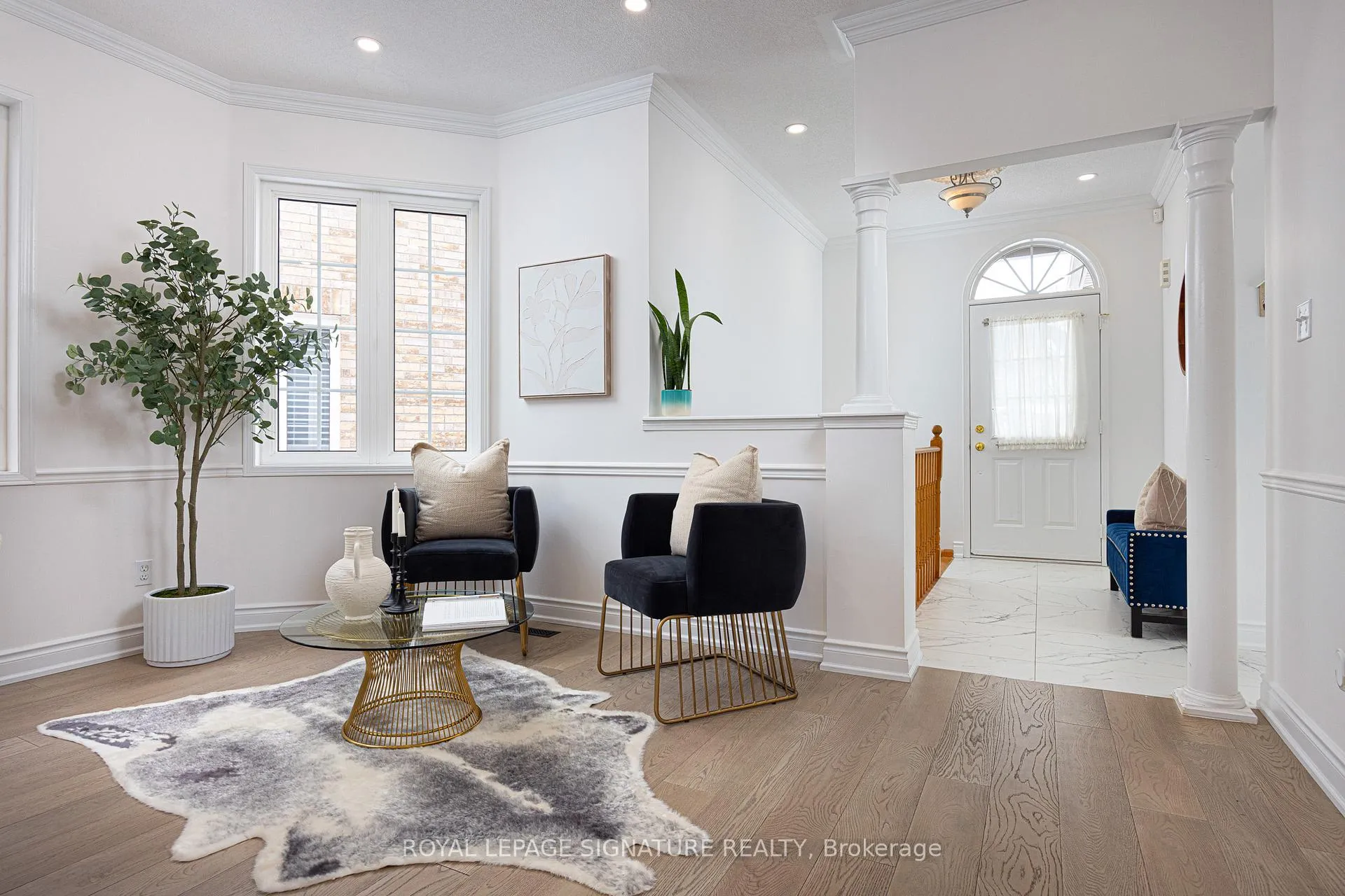 Photo 5 of 328 Maple View Court, Pickering, Rouge Park — HOMEH
