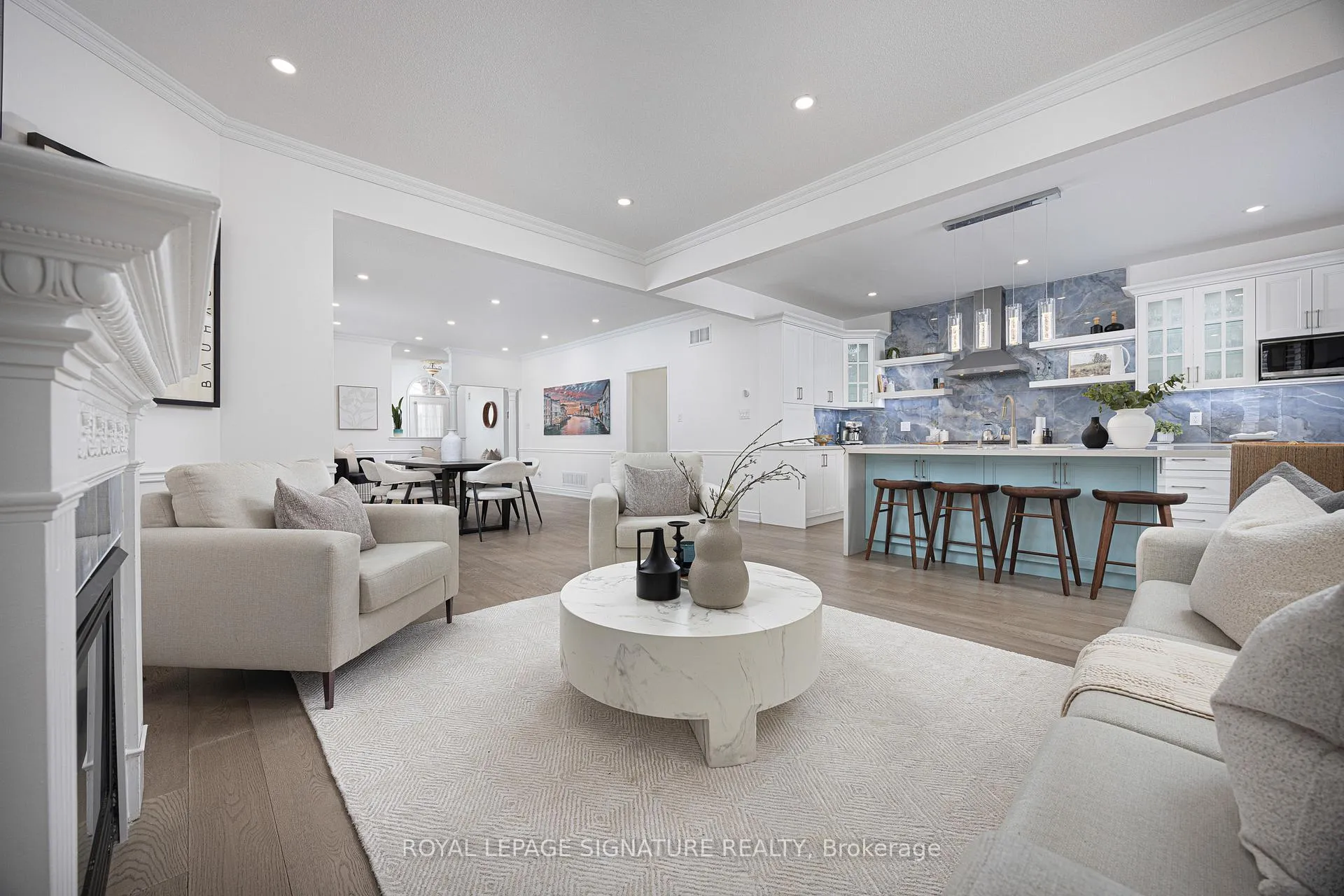 Photo 12 of 328 Maple View Court, Pickering, Rouge Park — HOMEH