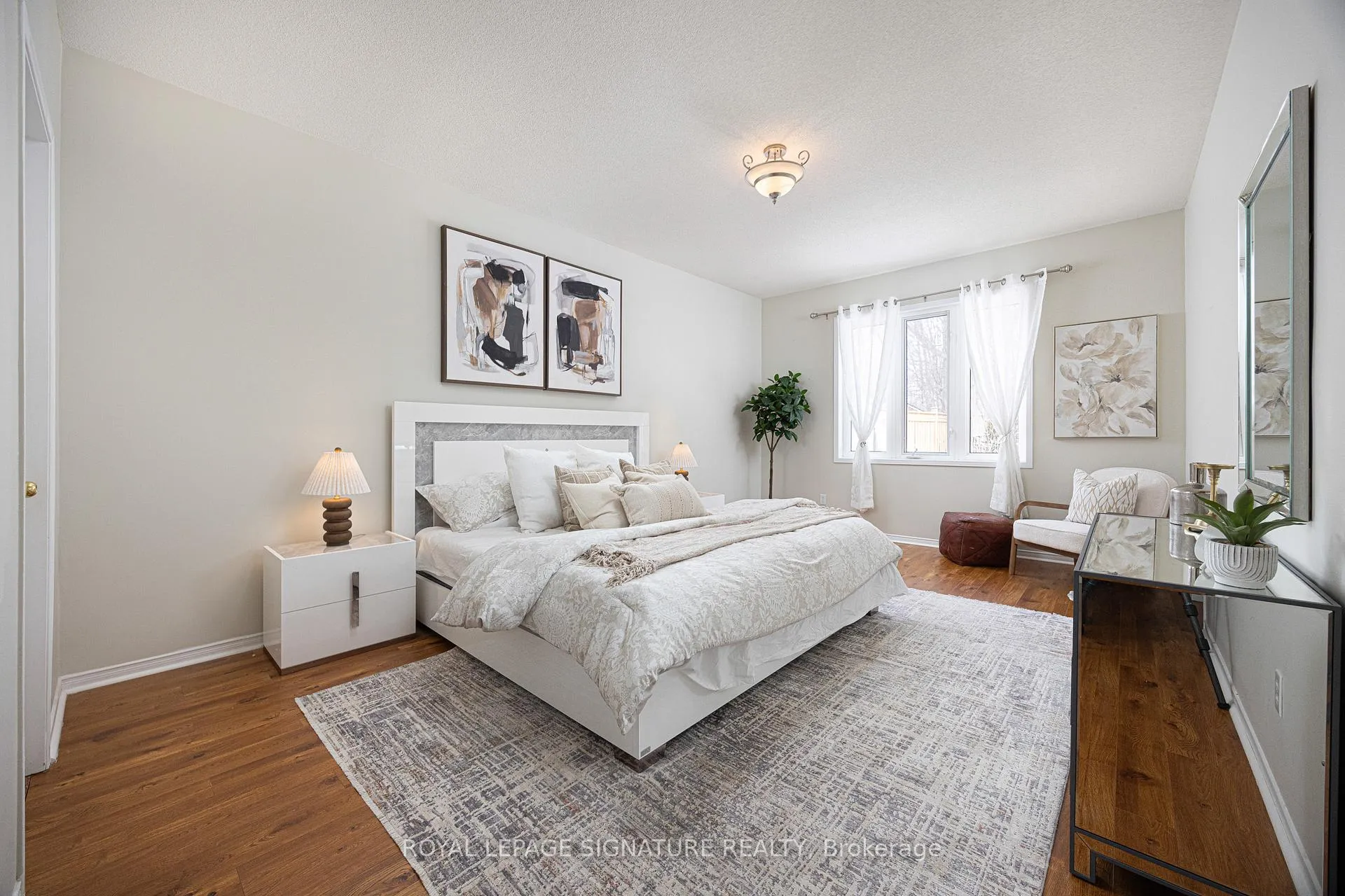 Photo 17 of 328 Maple View Court, Pickering, Rouge Park — HOMEH