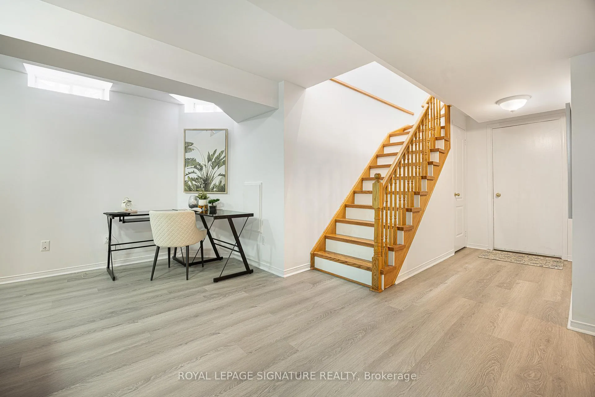 Photo 27 of 328 Maple View Court, Pickering, Rouge Park — HOMEH