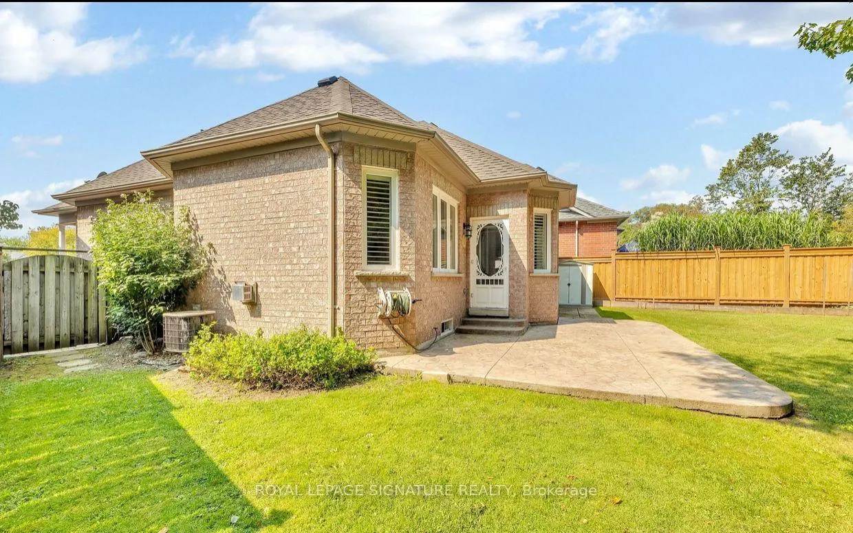 Photo 34 of 328 Maple View Court, Pickering, Rouge Park — HOMEH