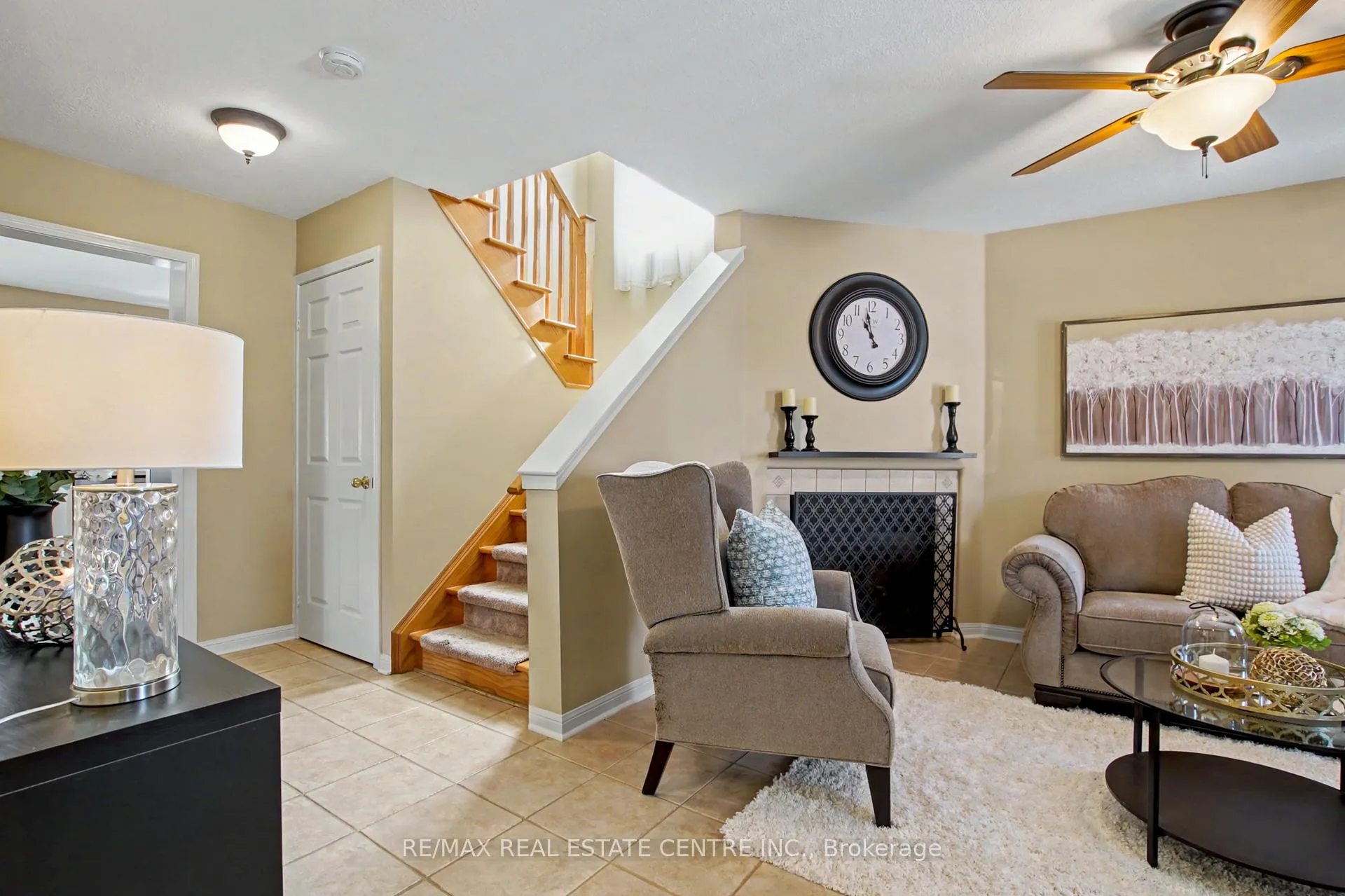 Photo 7 of 971 Lancaster Boulevard, Milton, Beaty — HOMEH