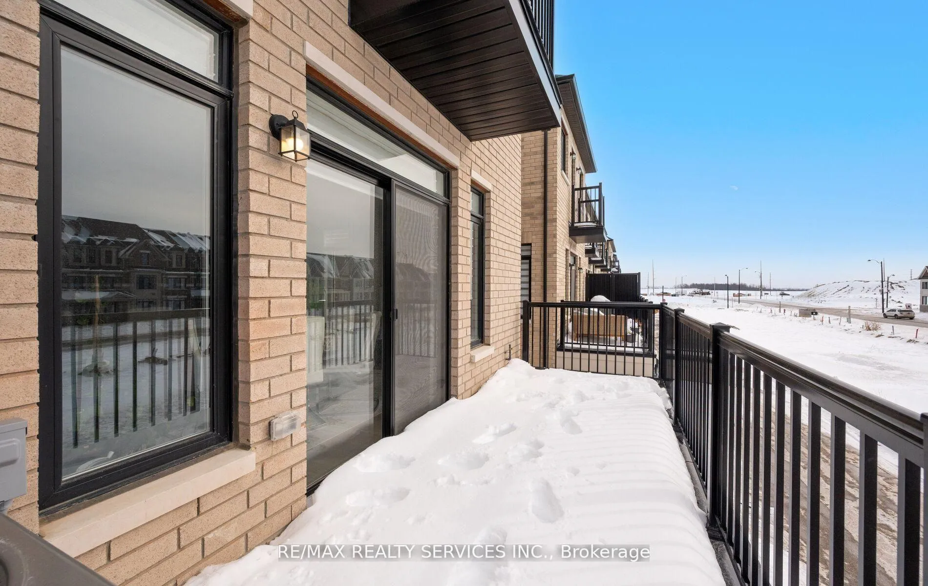 Photo 38 of 32 Bonnington Drive, Brampton, Northwest Brampton — HOMEH