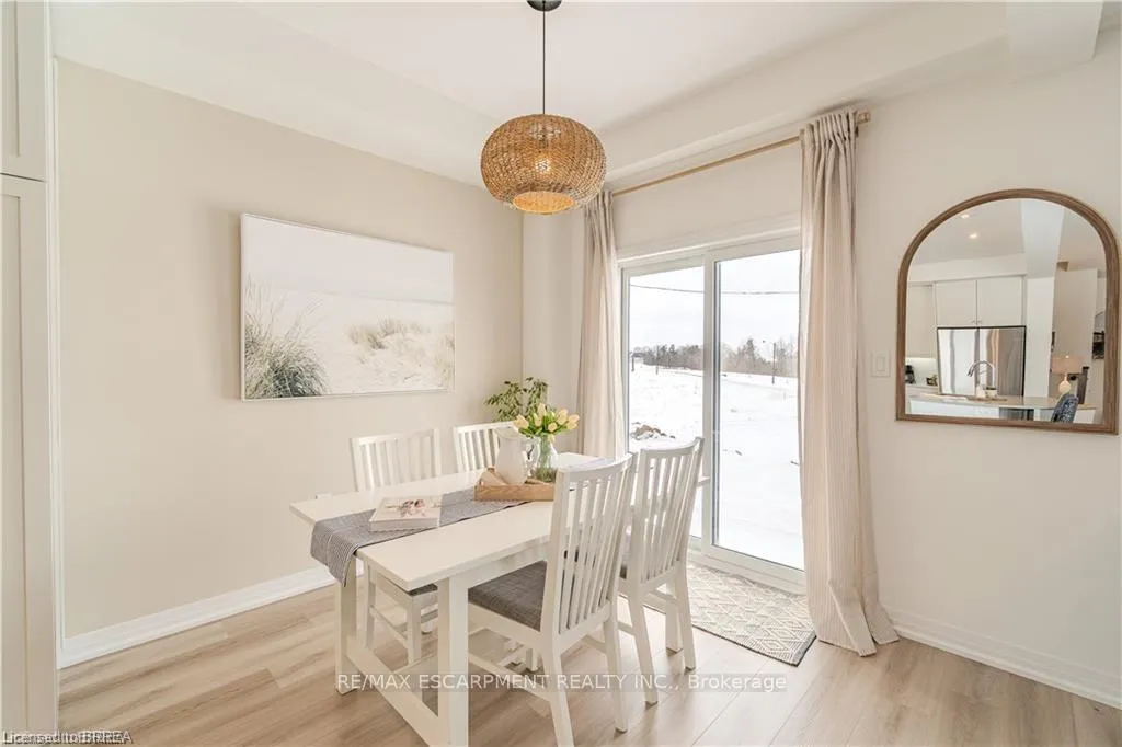 Photo 9 of 58 Gort Avenue, Brant, Paris — HOMEH