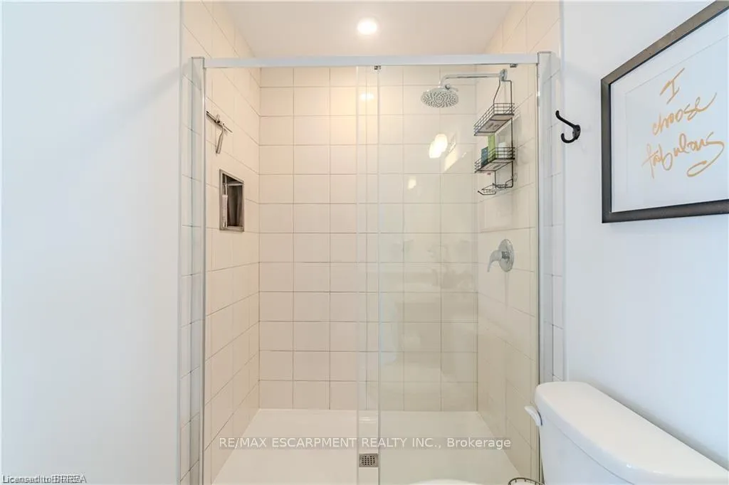 Photo 19 of 58 Gort Avenue, Brant, Paris — HOMEH