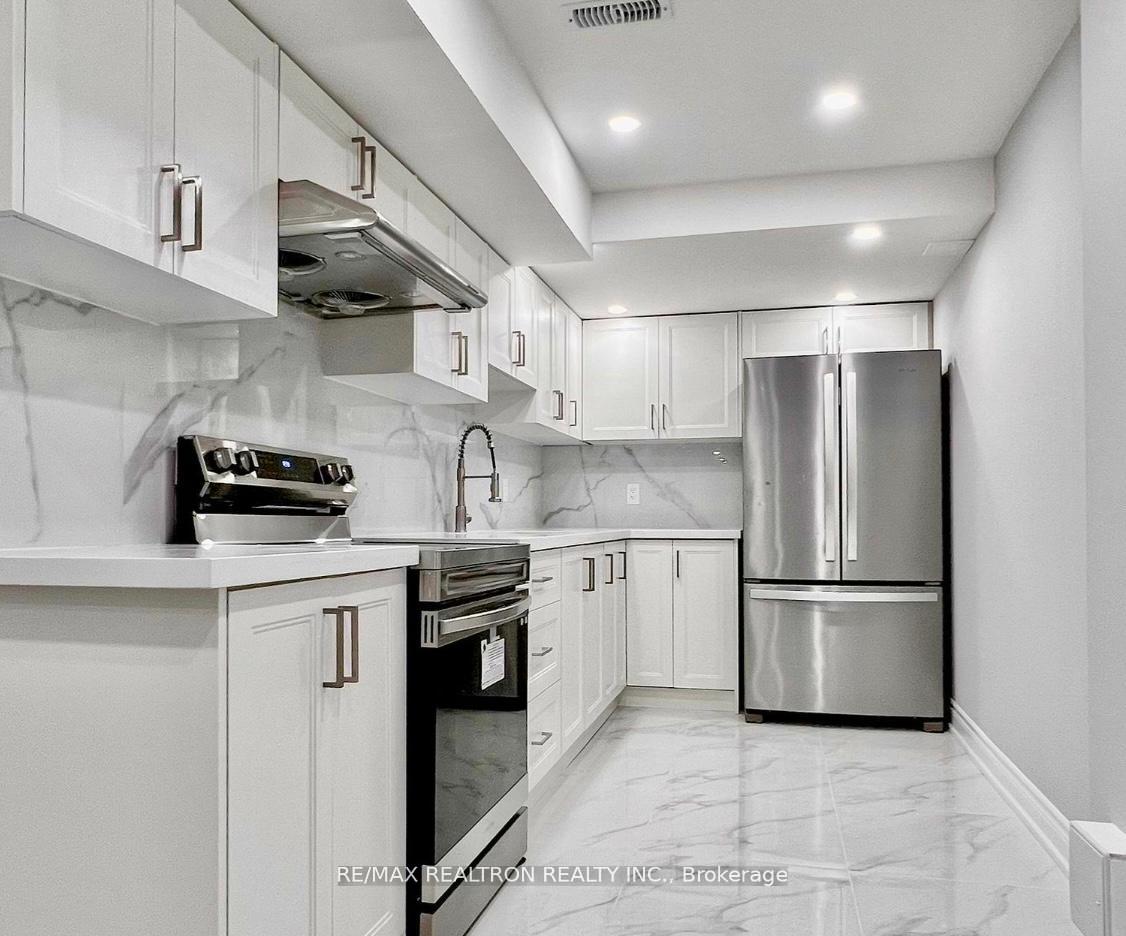 Photo 5 of Unit #Bsmt, 74 Mohandas Drive, Markham, Cedarwood — HOMEH