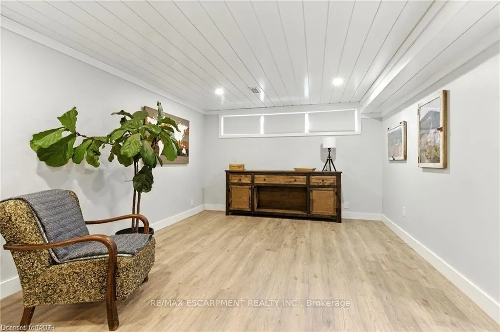 Photo 27 of 19 Wallace Place, Haldimand — HOMEH