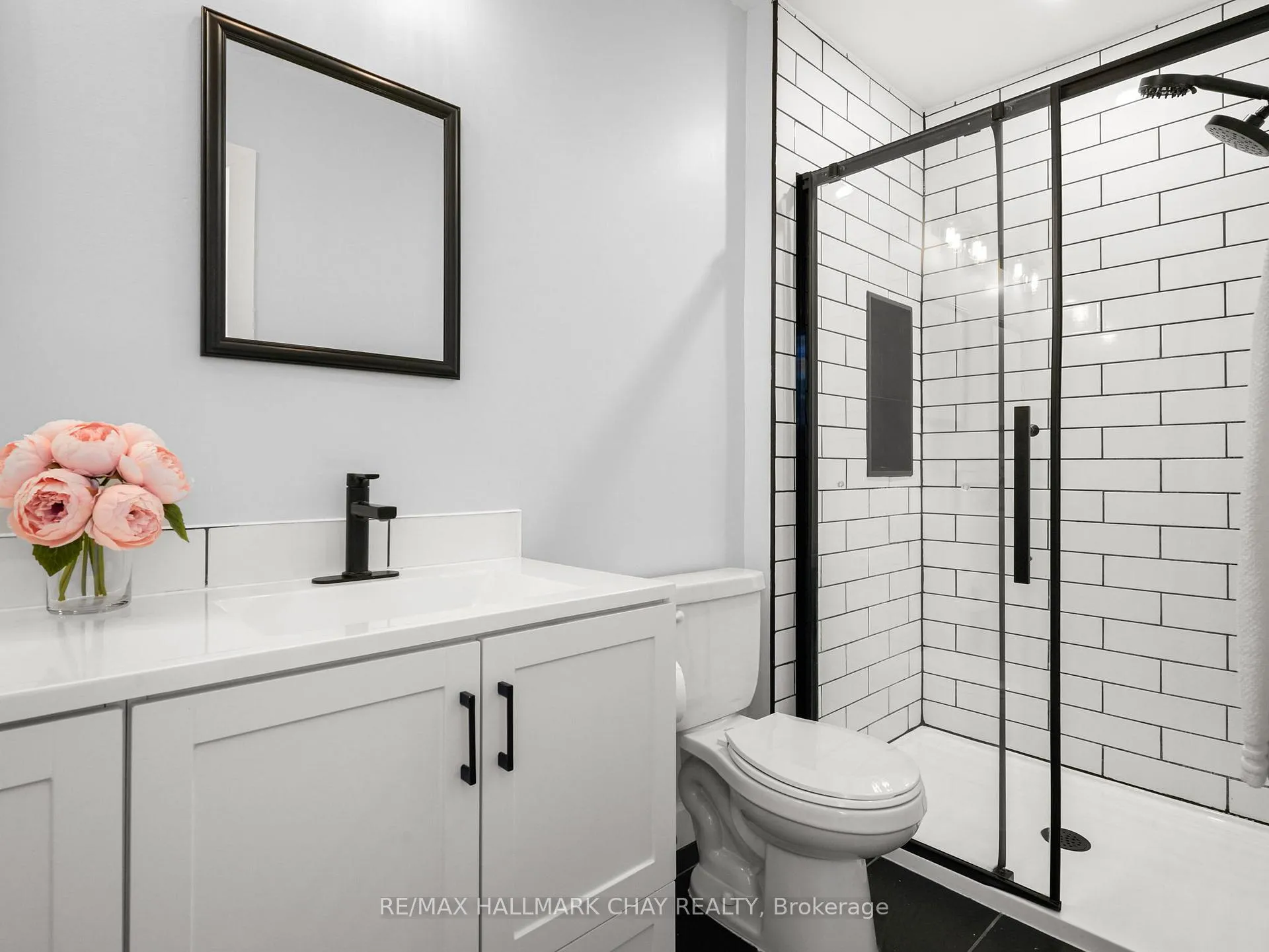 Photo 26 of 200 Bowerman Boulevard, New Tecumseth, Alliston — HOMEH