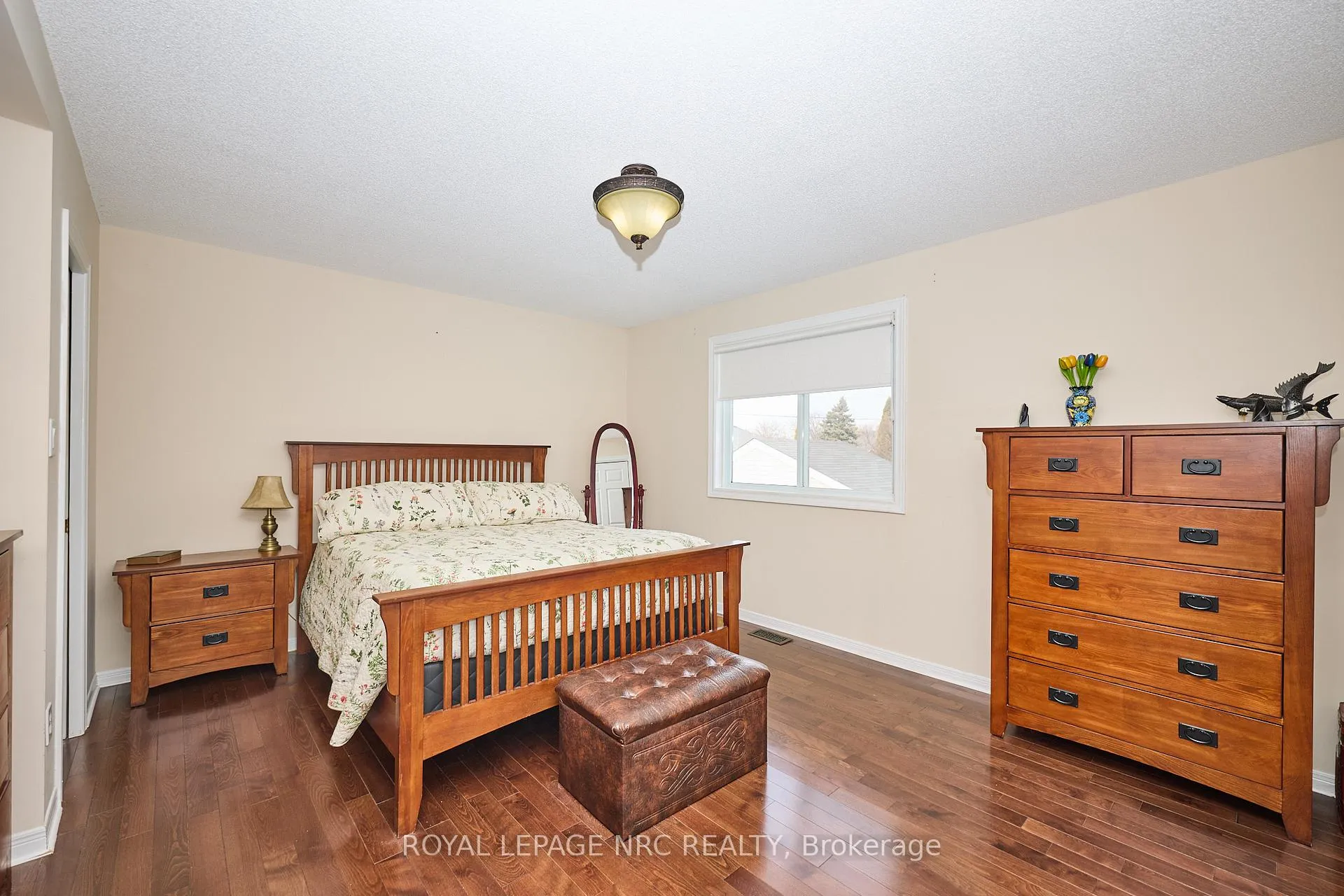 Photo 14 of 3399 Cardinal Drive, Niagara Falls, Mt. Carmel — HOMEH