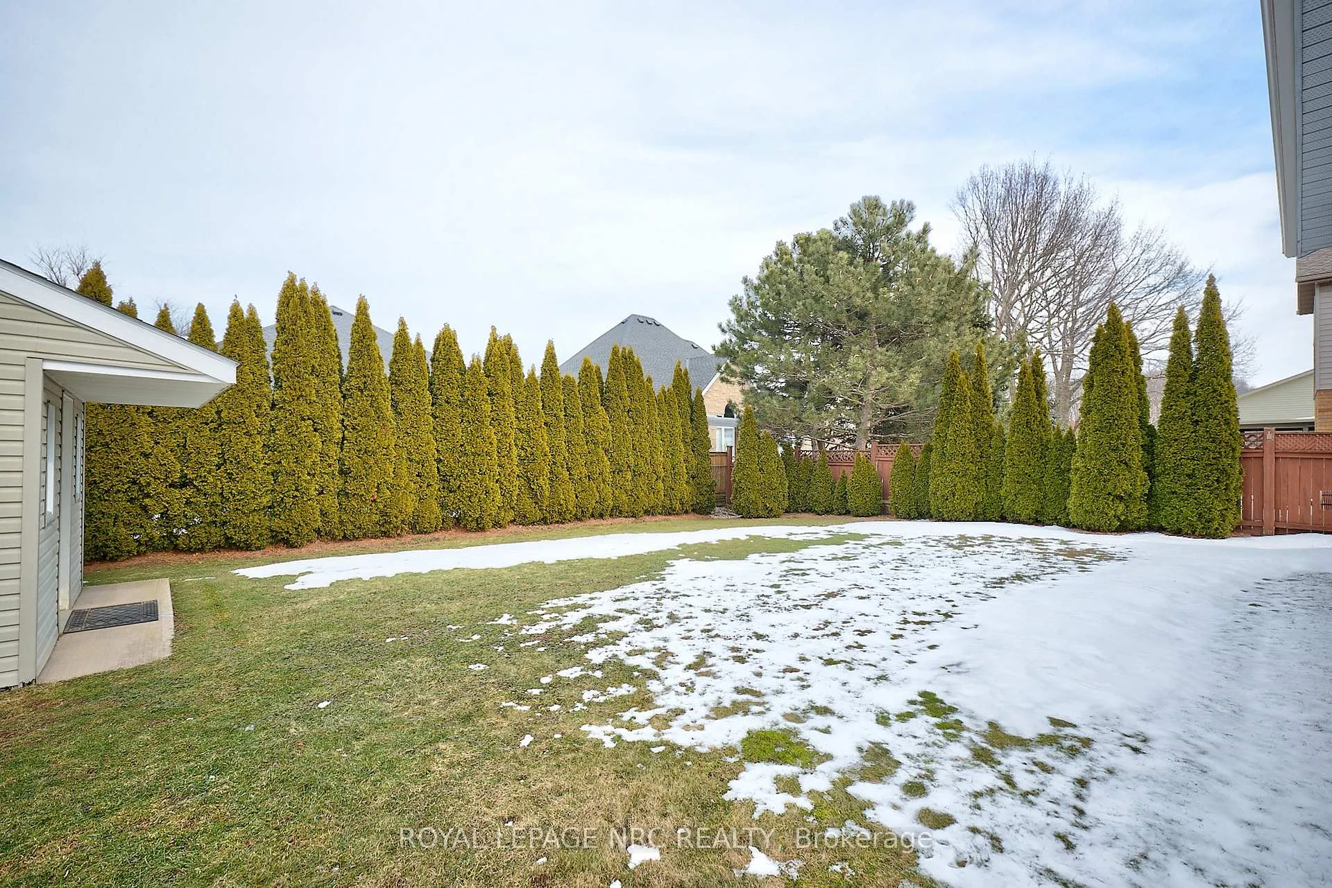 Photo 43 of 3399 Cardinal Drive, Niagara Falls, Mt. Carmel — HOMEH