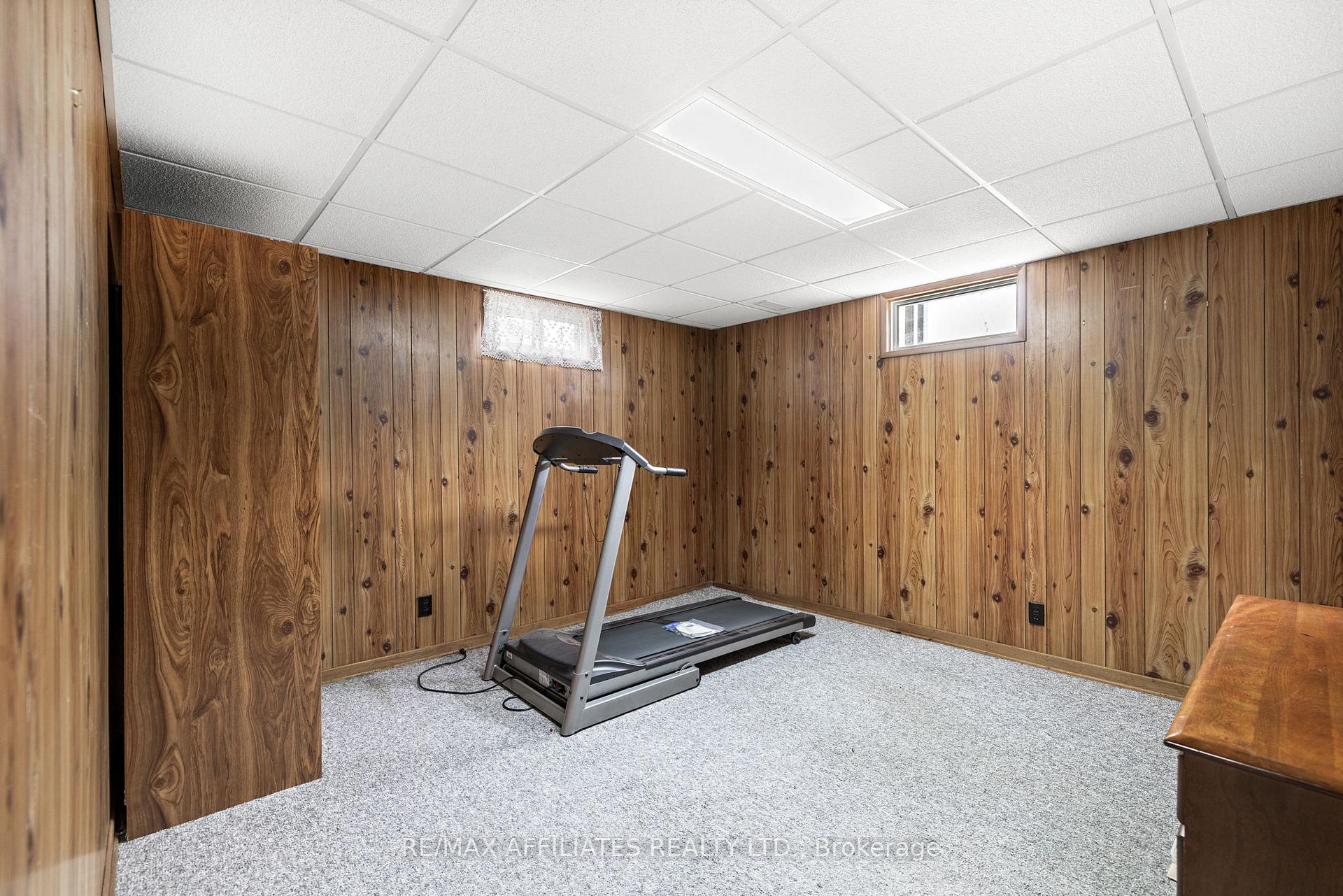 Photo 20 of 26 Parkside Crescent, Ottawa, Meadowlands/Crestview — HOMEH
